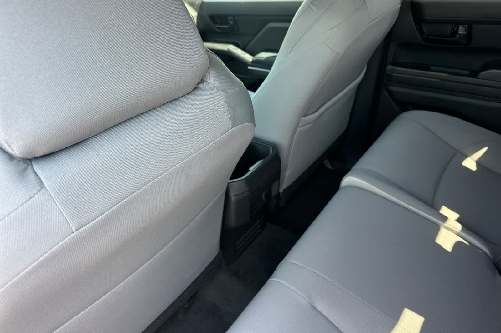 2024 Toyota Tacoma SR5 photo 4