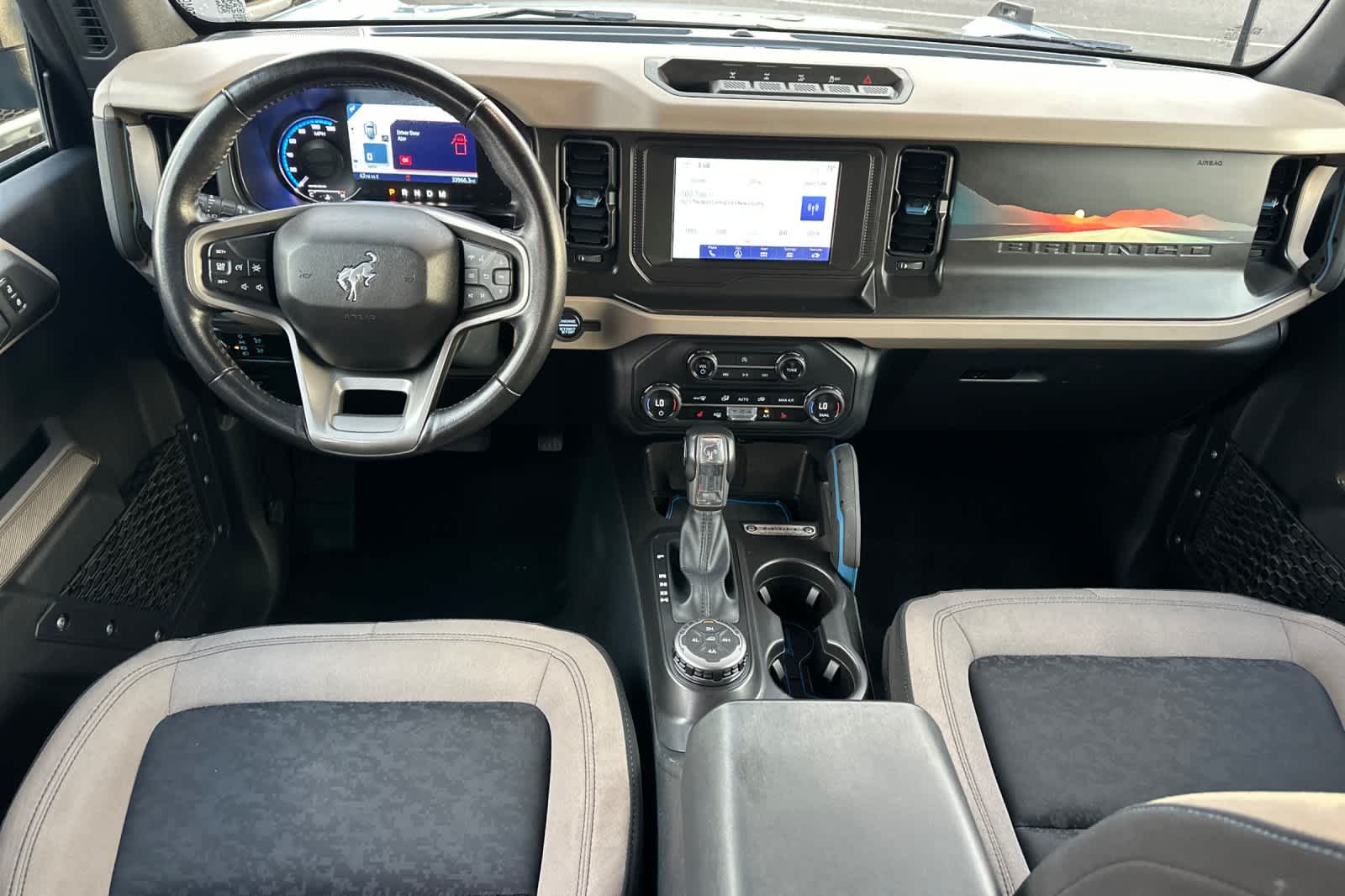 2023 Ford Bronco Wildtrak photo 3