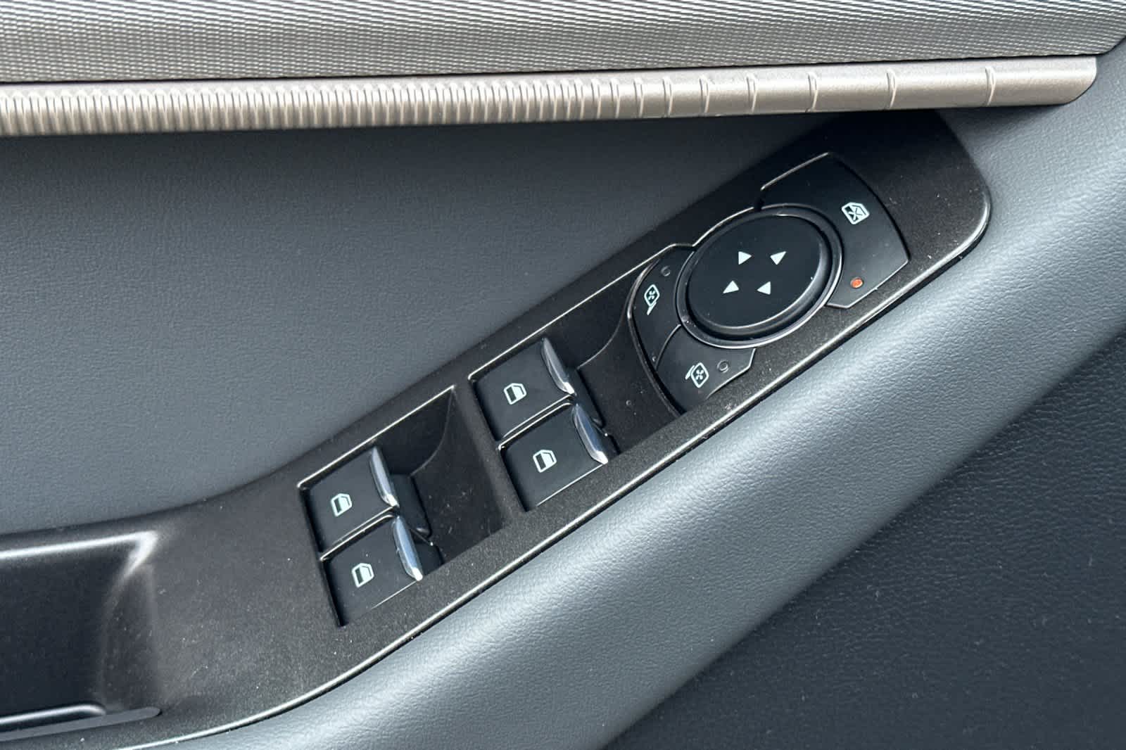 Thumbnail: 2026 Ford Explorer - 14