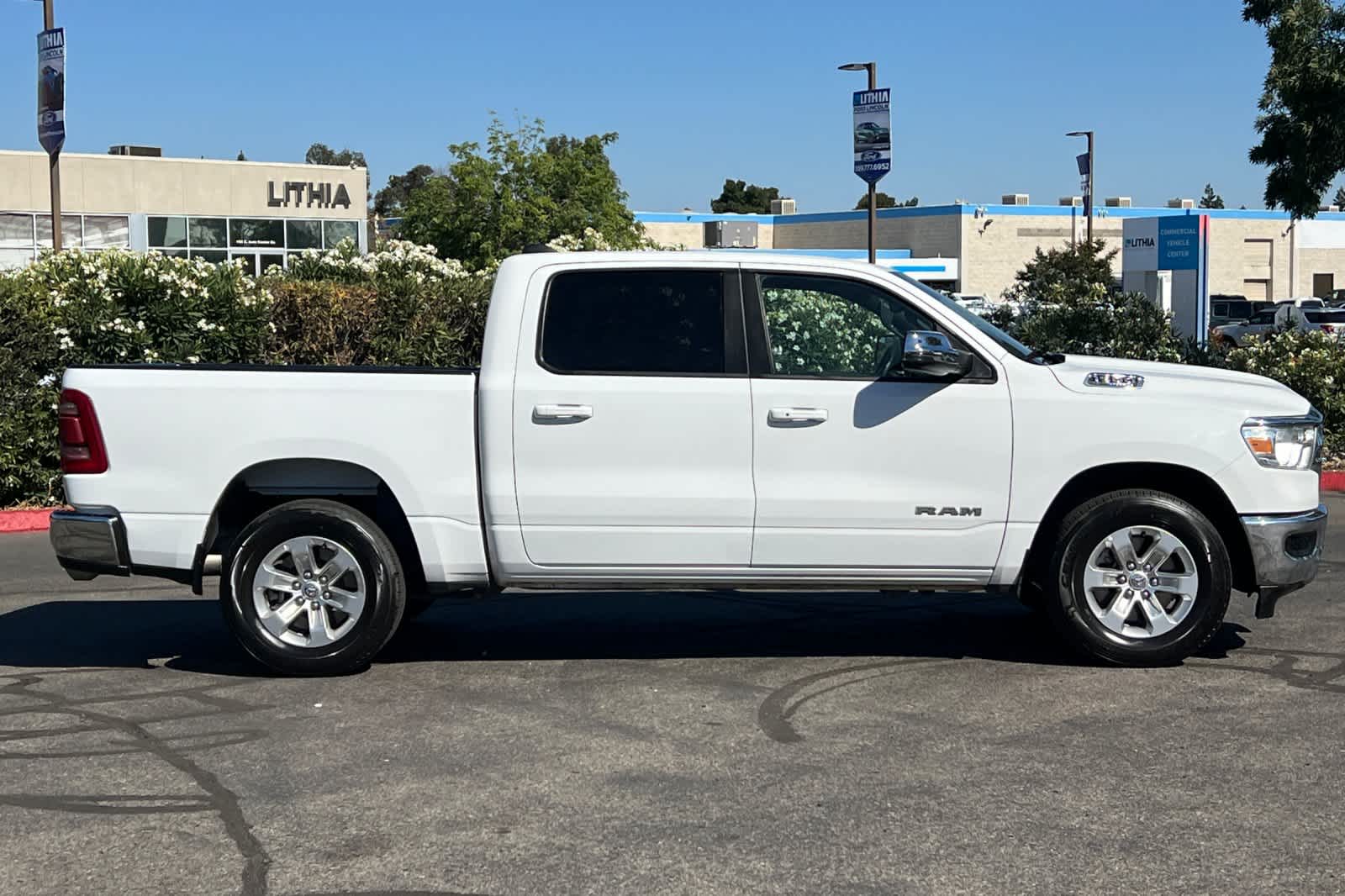 Thumbnail: 2024 RAM 1500 - 8