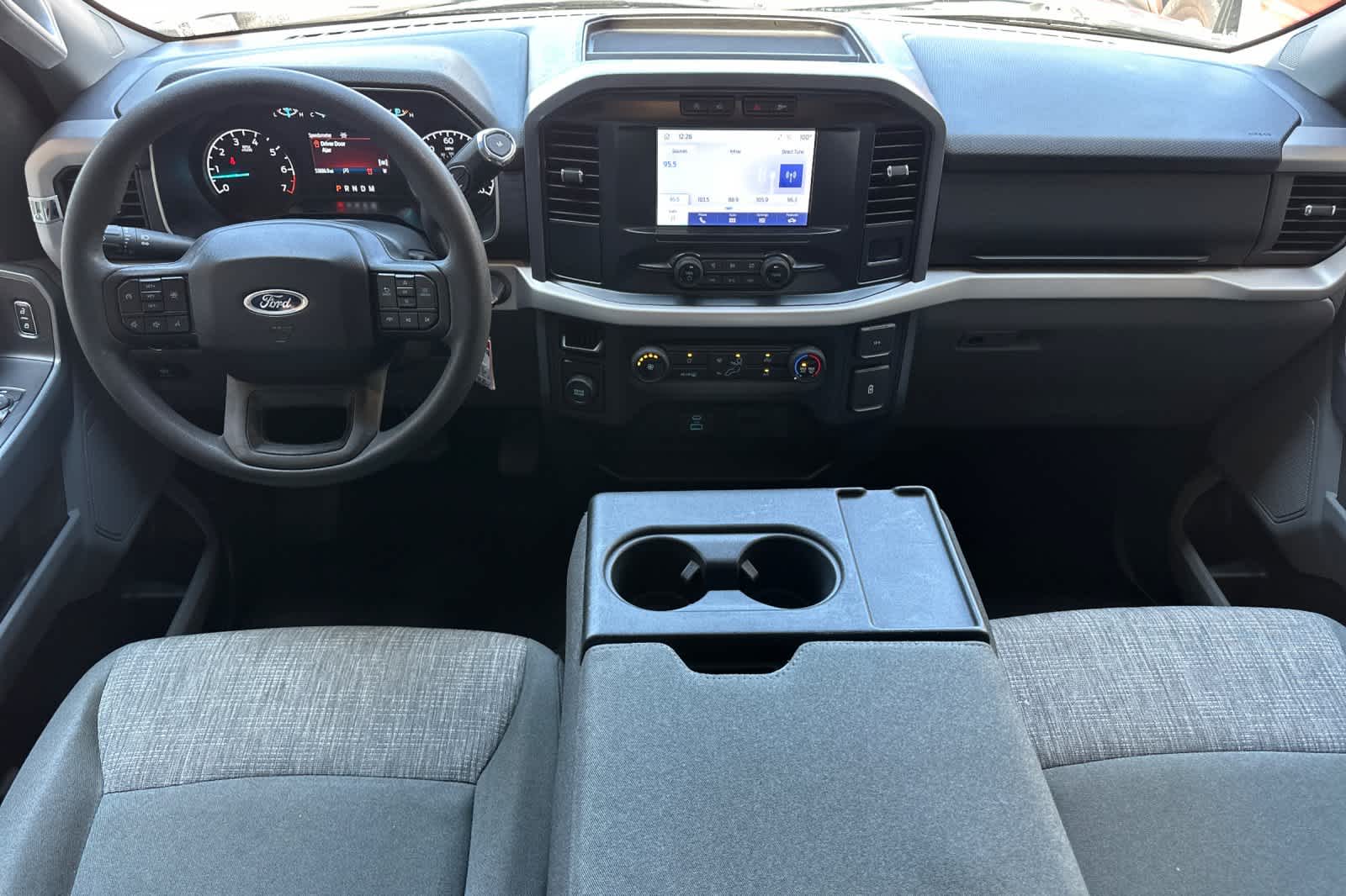 2023 Ford F-150 XLT photo 3