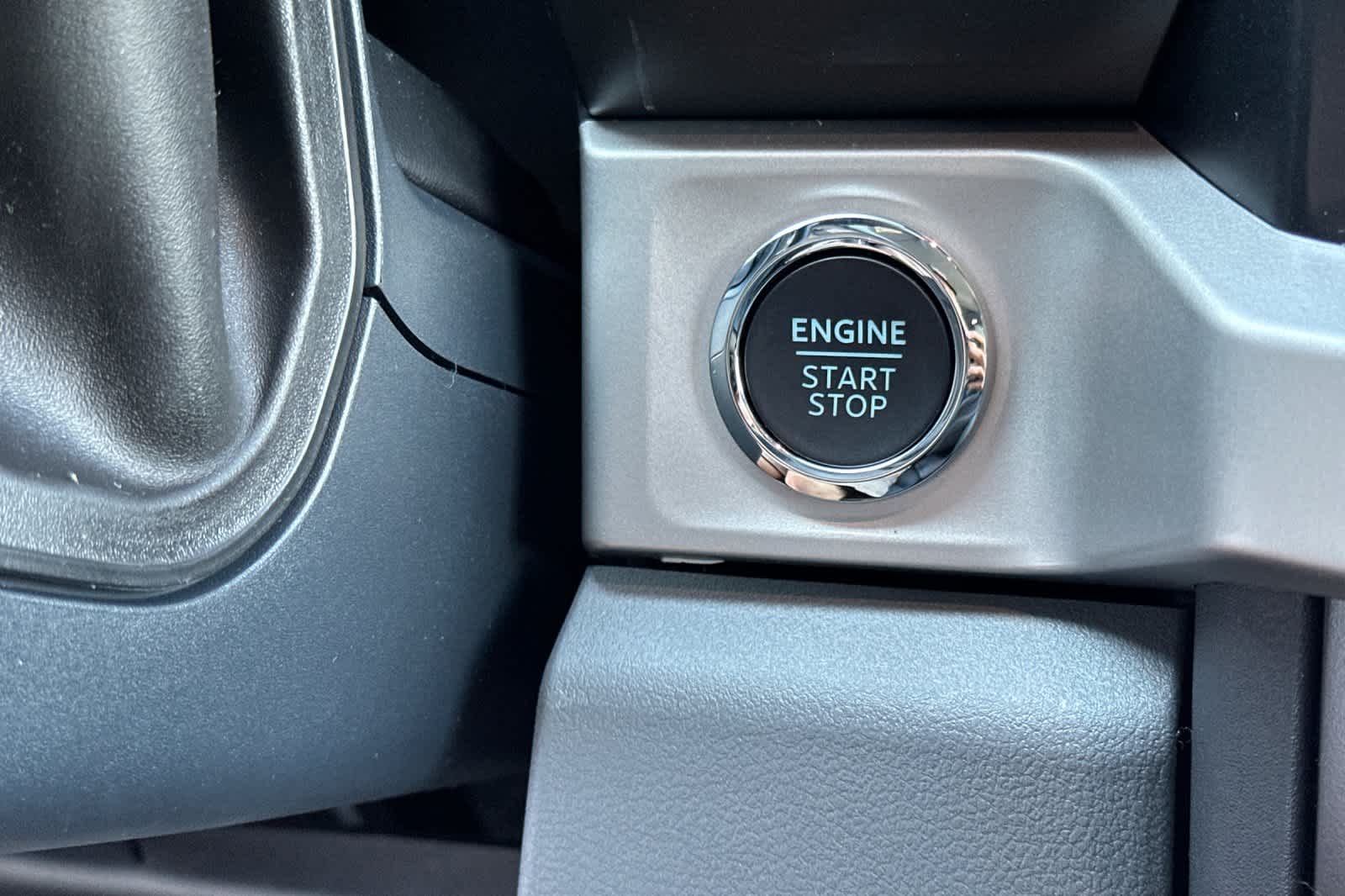 Thumbnail: 2026 Ford Econoline - 25