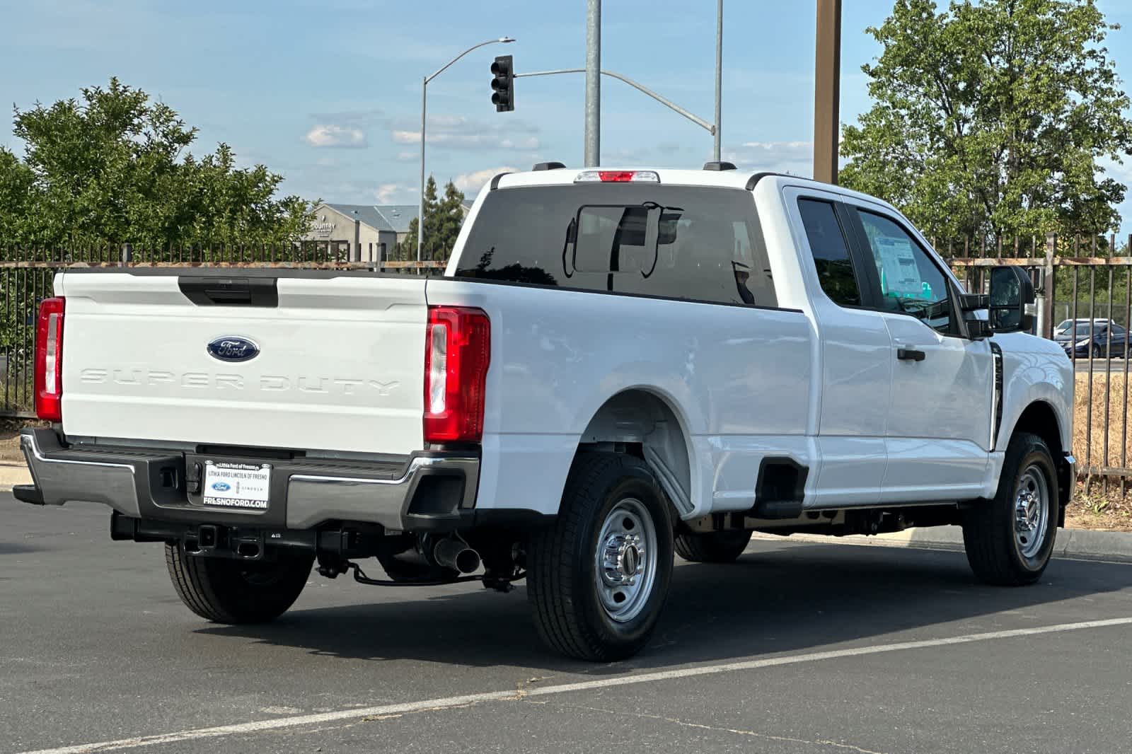 2025 Ford F-250 XL photo 2