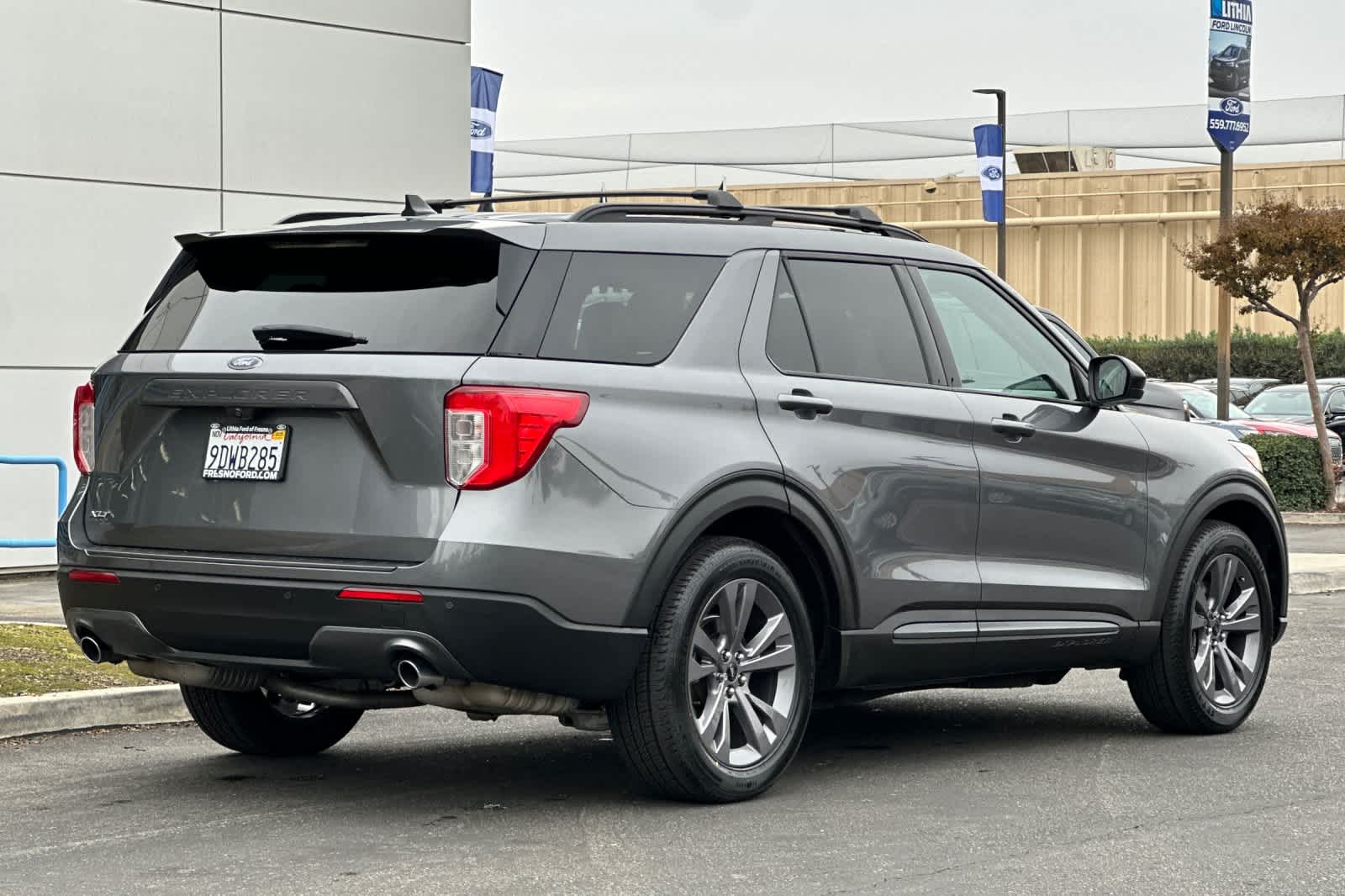 2022 Ford Explorer XLT photo 2