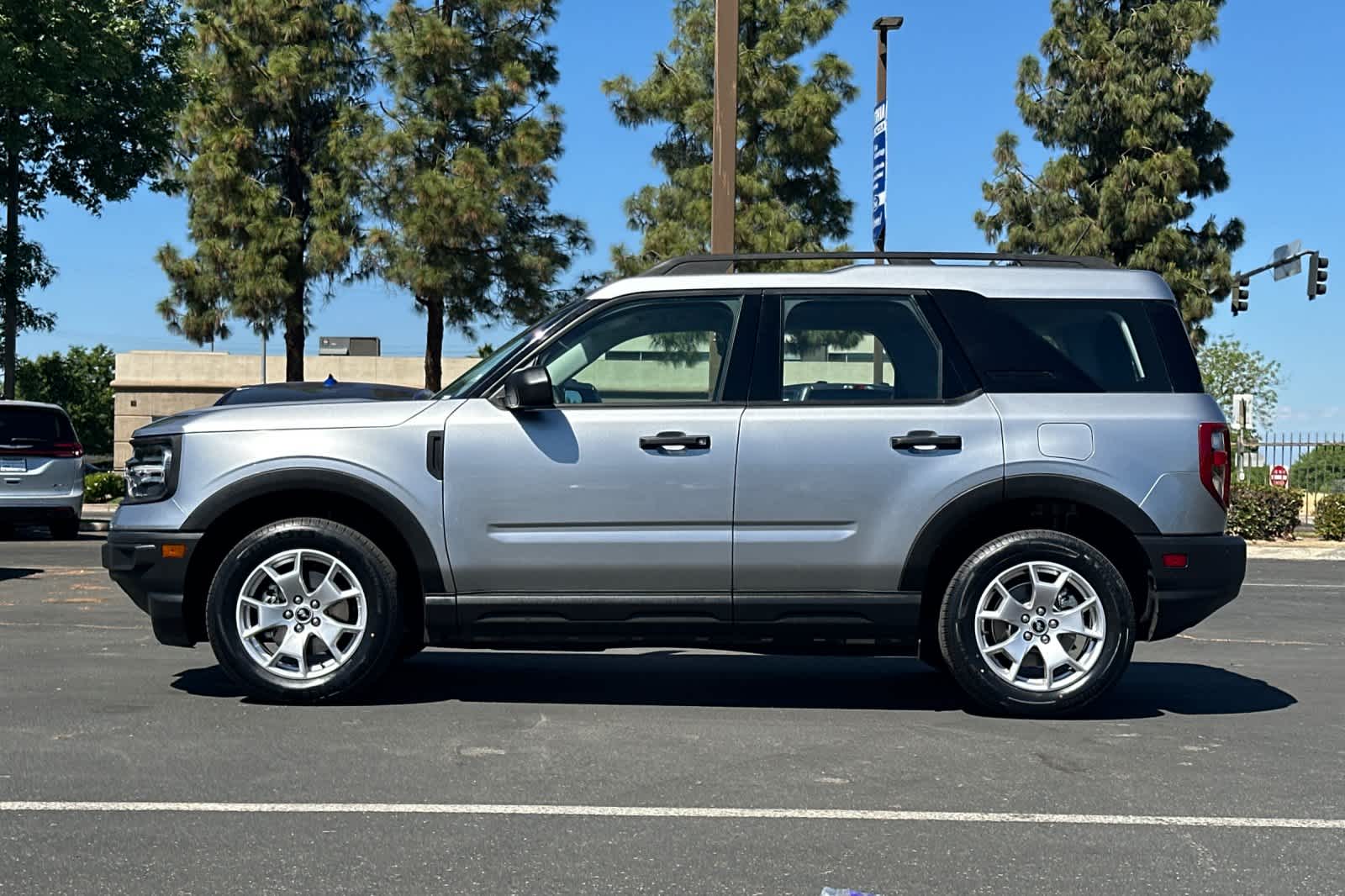 Thumbnail: 2021 Ford Bronco Sport - 5