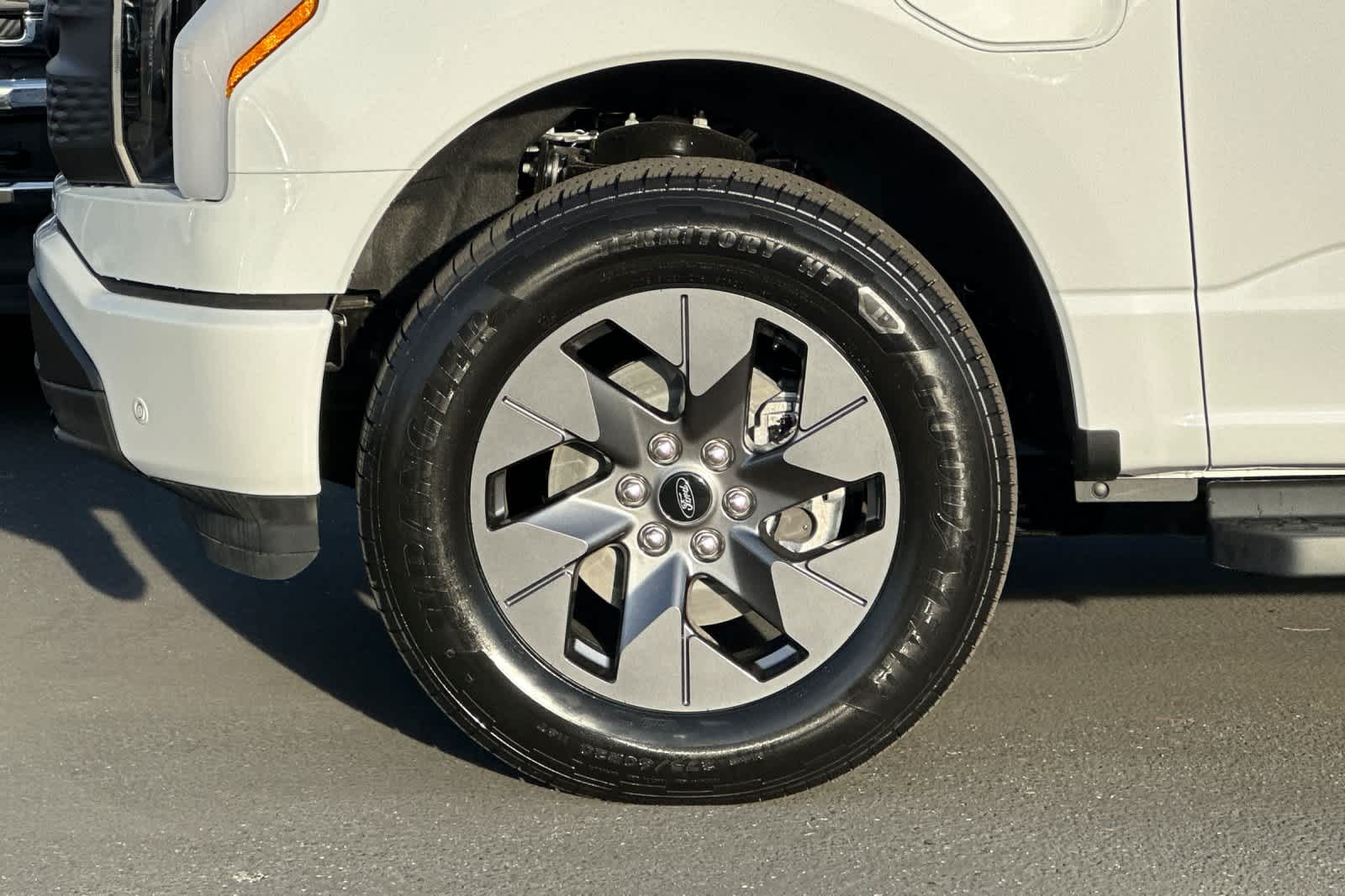 Thumbnail: 2025 Ford F-150 - 25