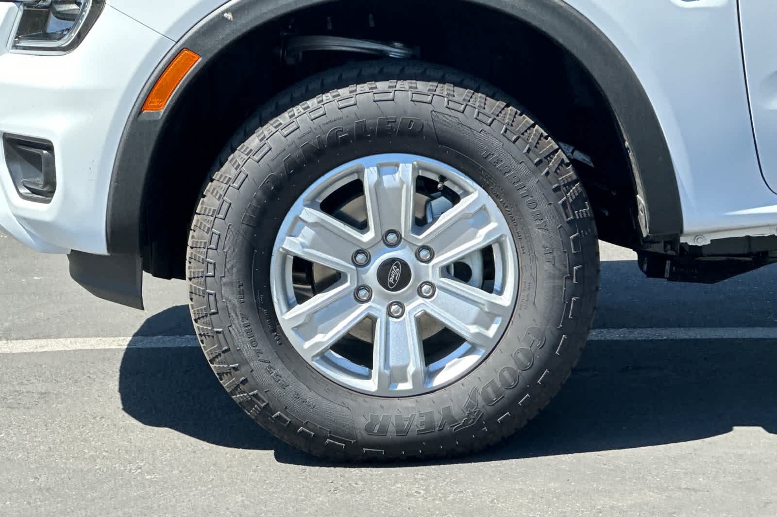Thumbnail: 2025 Ford Ranger - 24