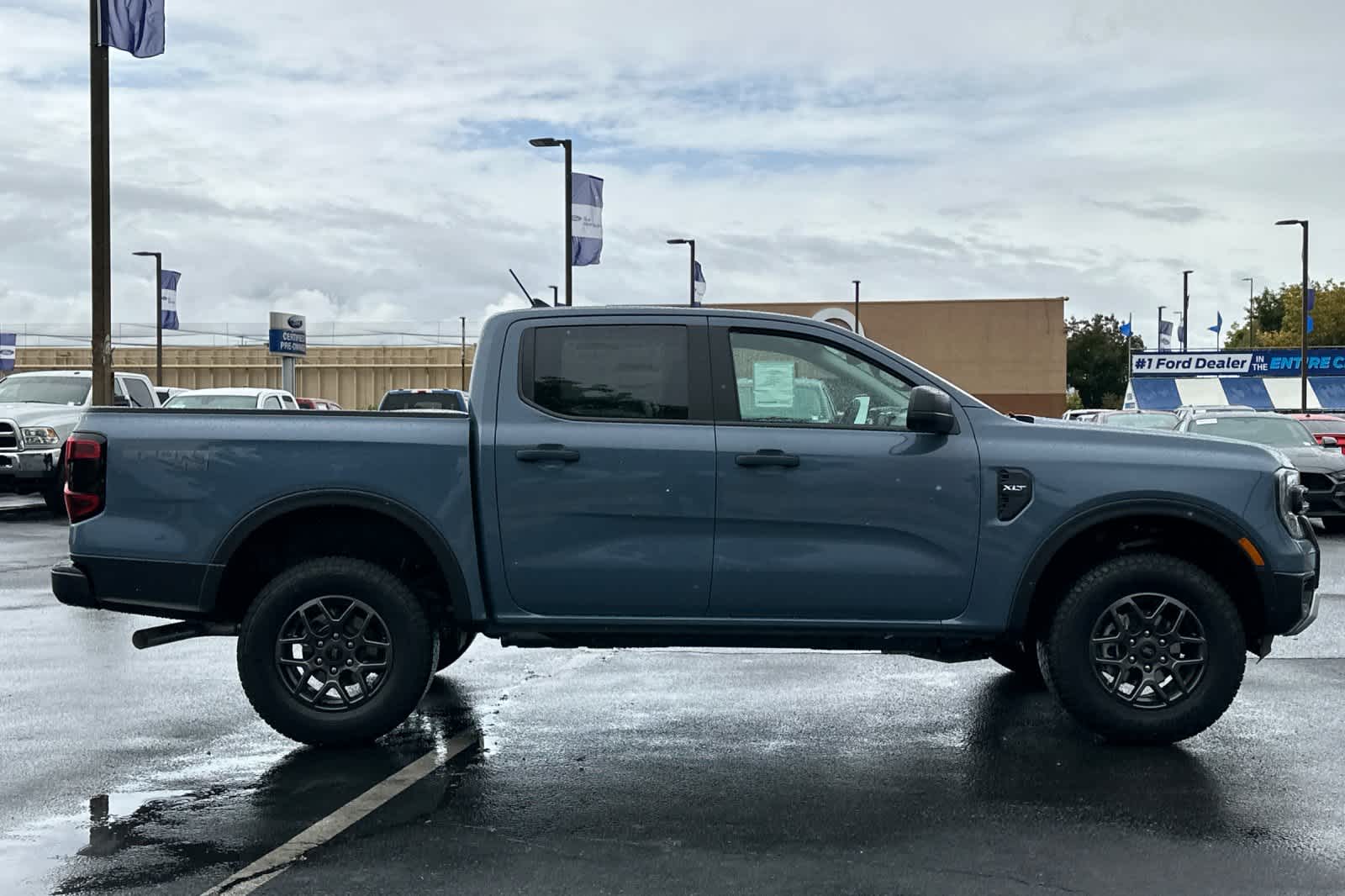 Thumbnail: 2025 Ford Ranger - 8