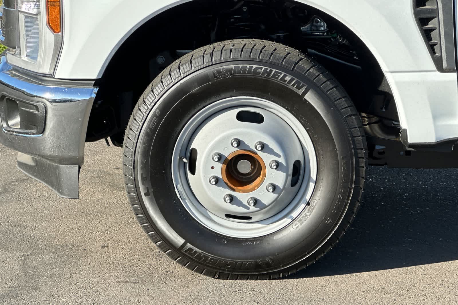 Thumbnail: 2024 Ford Econoline - 21