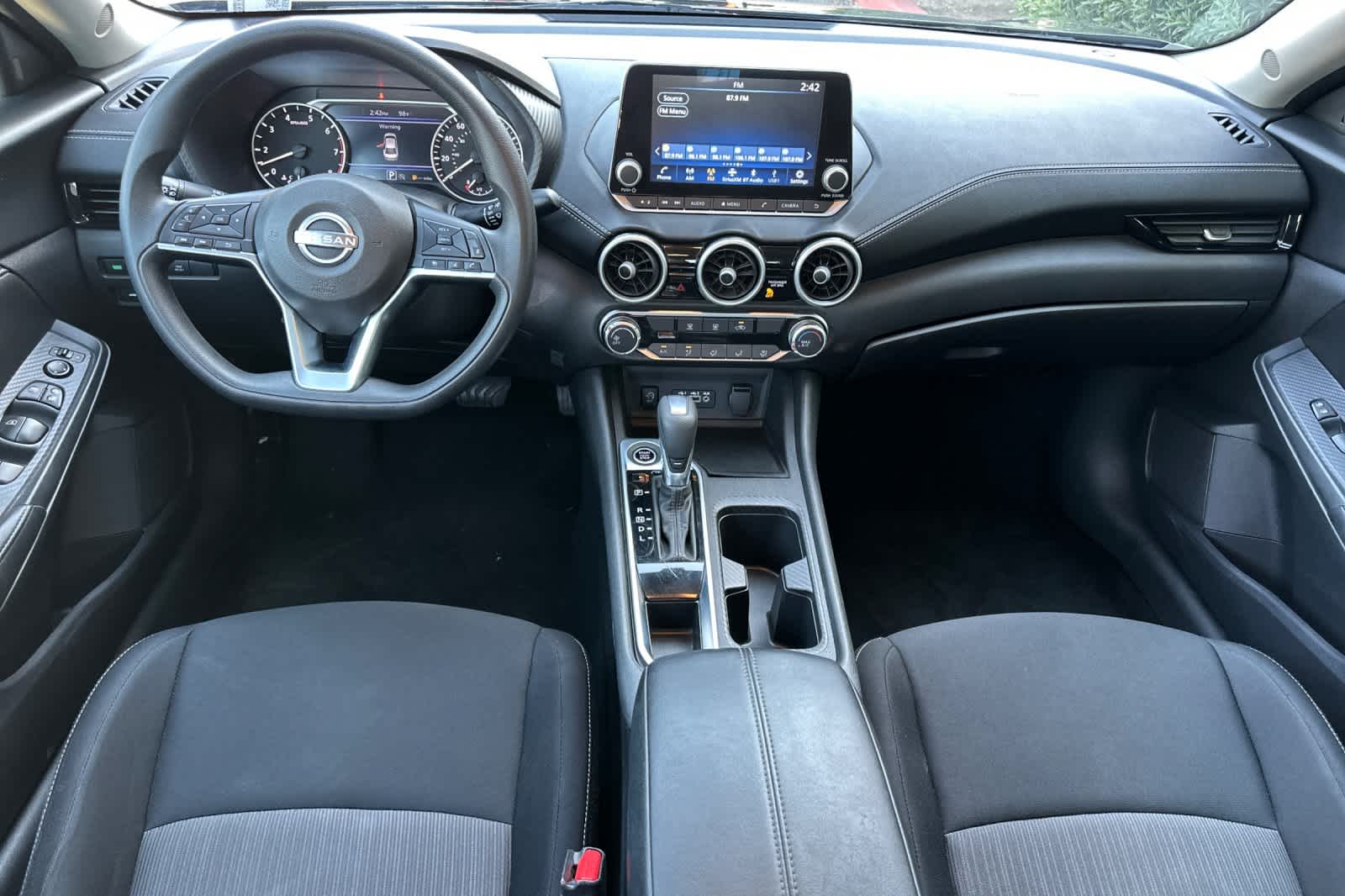 2024 Nissan Sentra SV photo 3