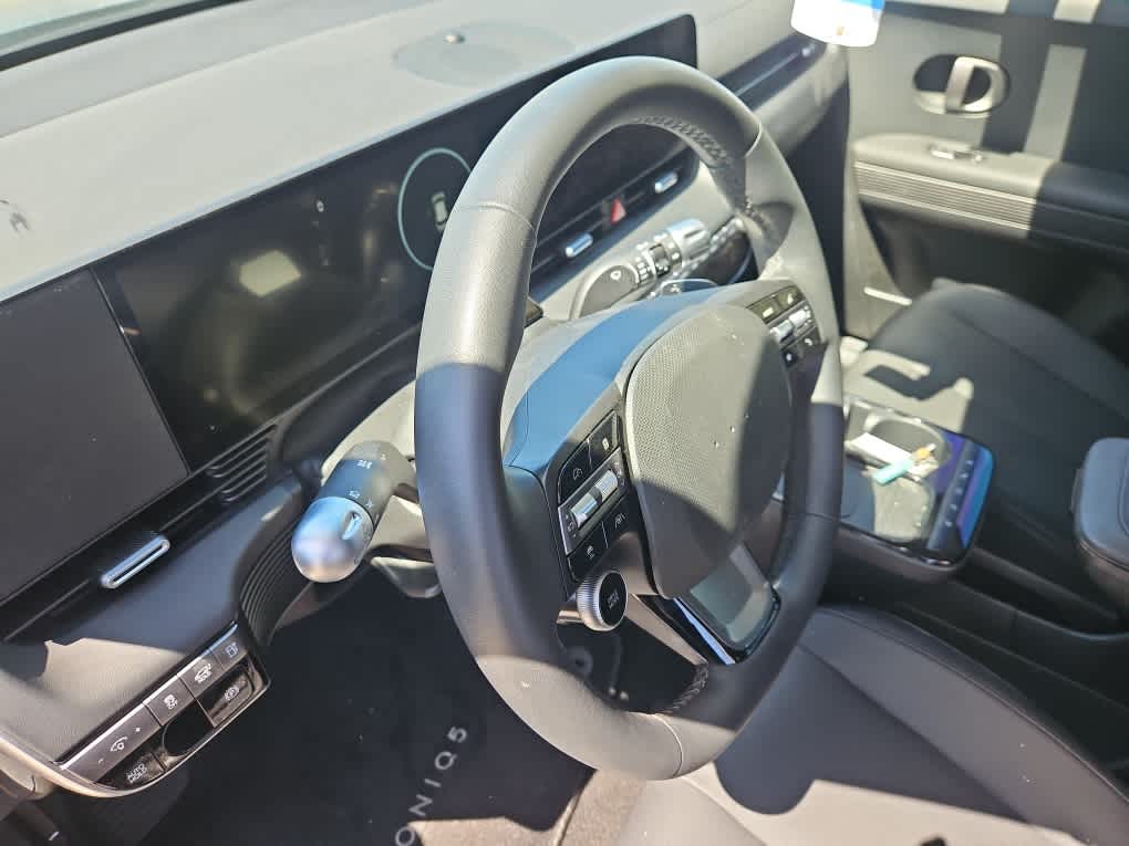 Used 2025 Hyundai IONIQ 5 SEL with VIN 7YAKN4DA5SY015000 for sale in Fresno, CA