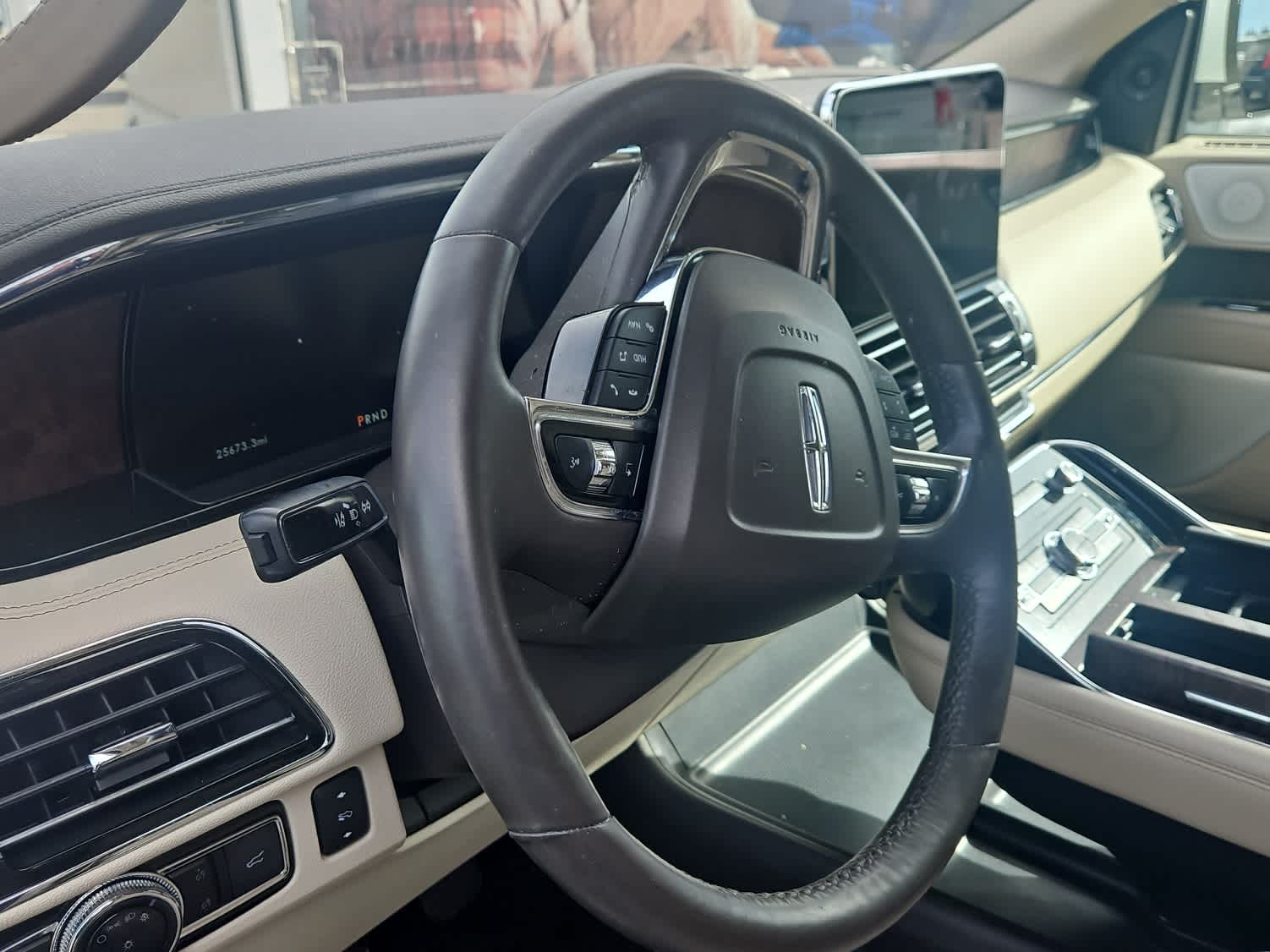 Thumbnail: 2020 Lincoln Navigator - 2