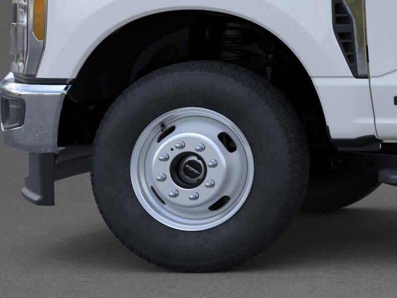 Thumbnail: 2026 Ford Econoline - 20