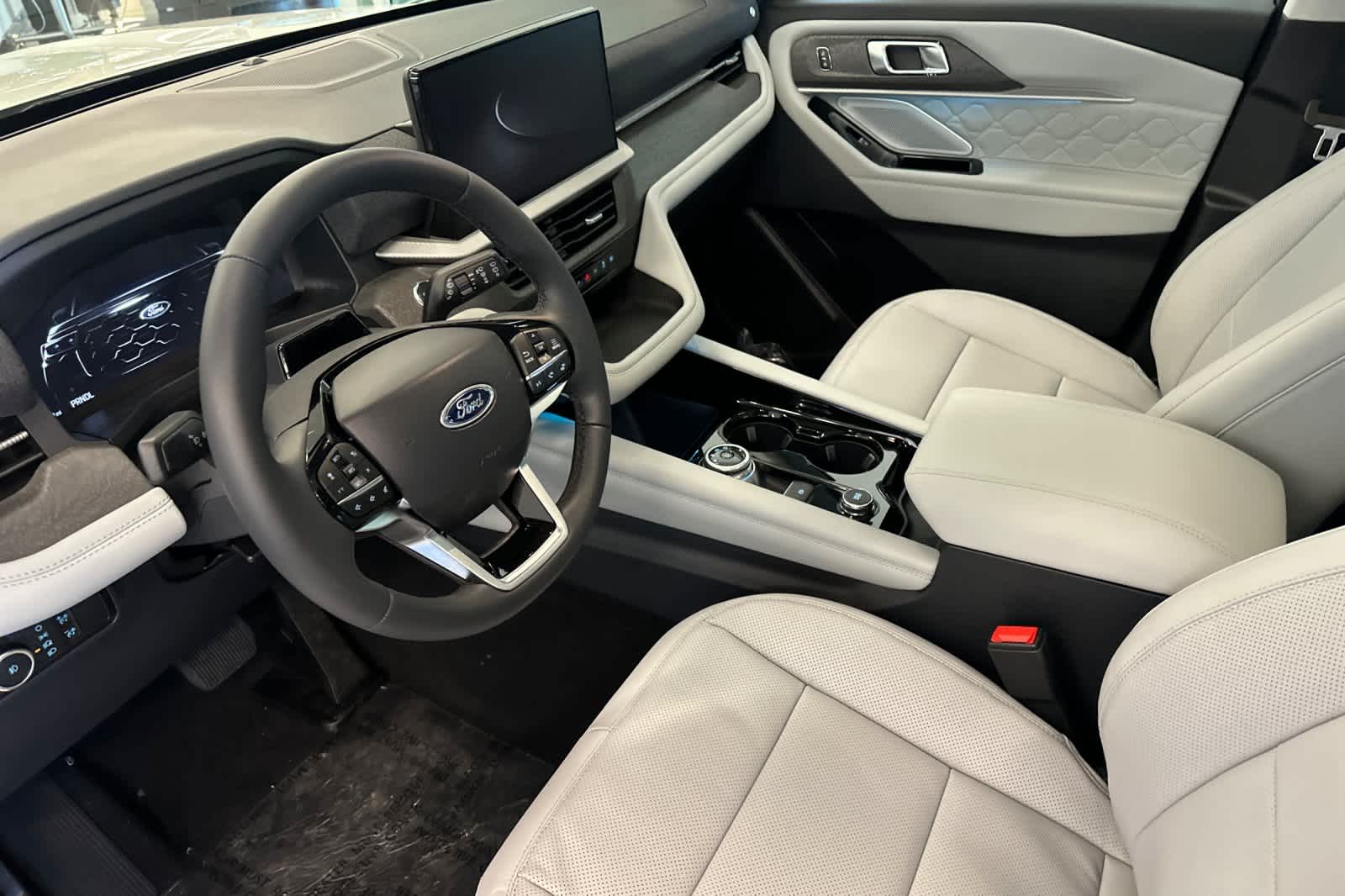 Thumbnail: 2026 Ford Explorer - 12