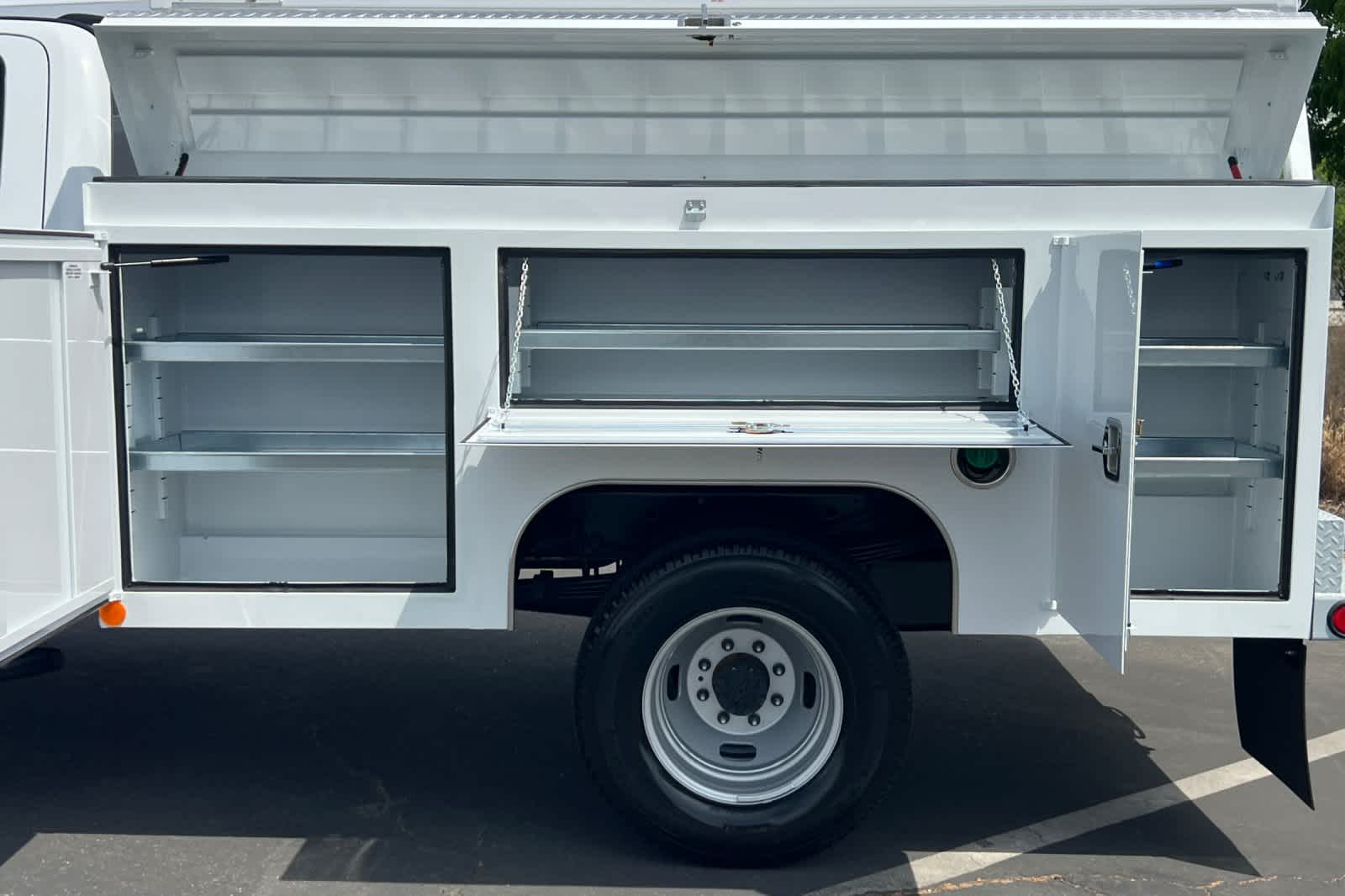 Thumbnail: 2026 Ford Econoline - 26