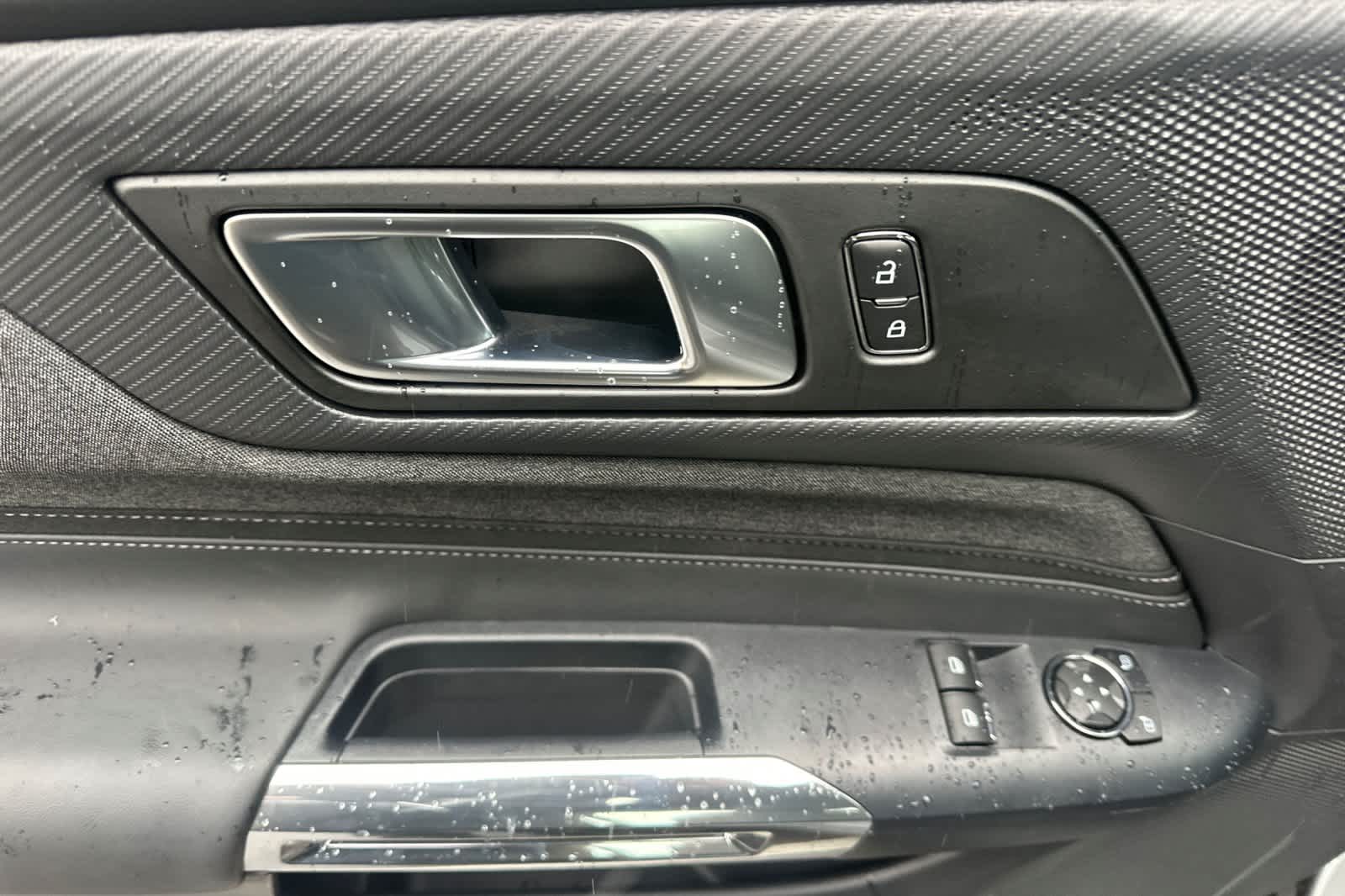 Thumbnail: 2025 Ford Mustang - 13