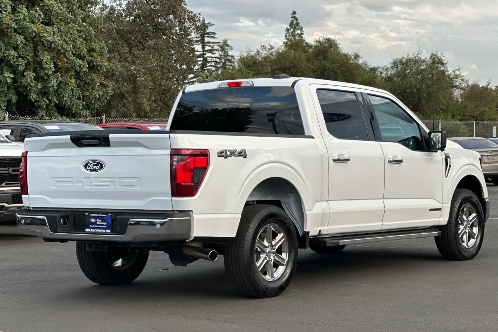 2024 Ford F-150 XLT photo 2