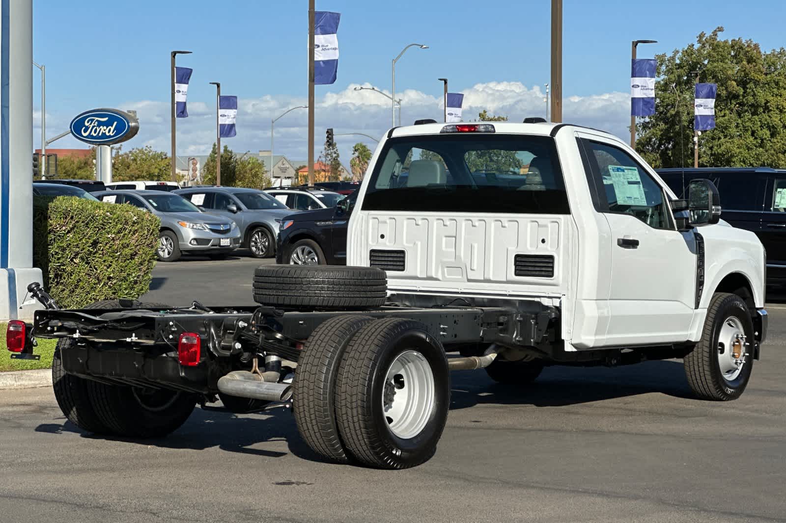 2024 Ford F-350 XL photo 2