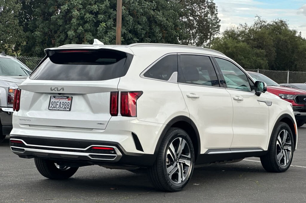 Used 2023 Kia Sorento Hybrid SX Prestige SUV