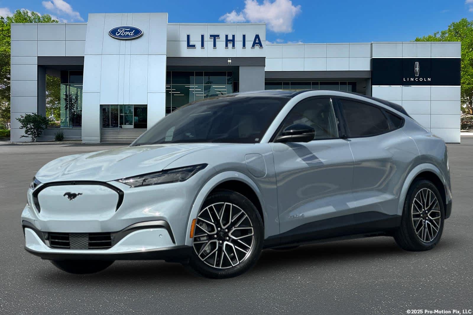2025 Ford Mustang Mach-E Premium RWD's photo