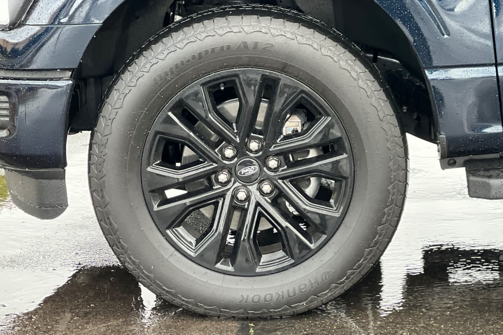 2025 Ford F-150 Lariat 27