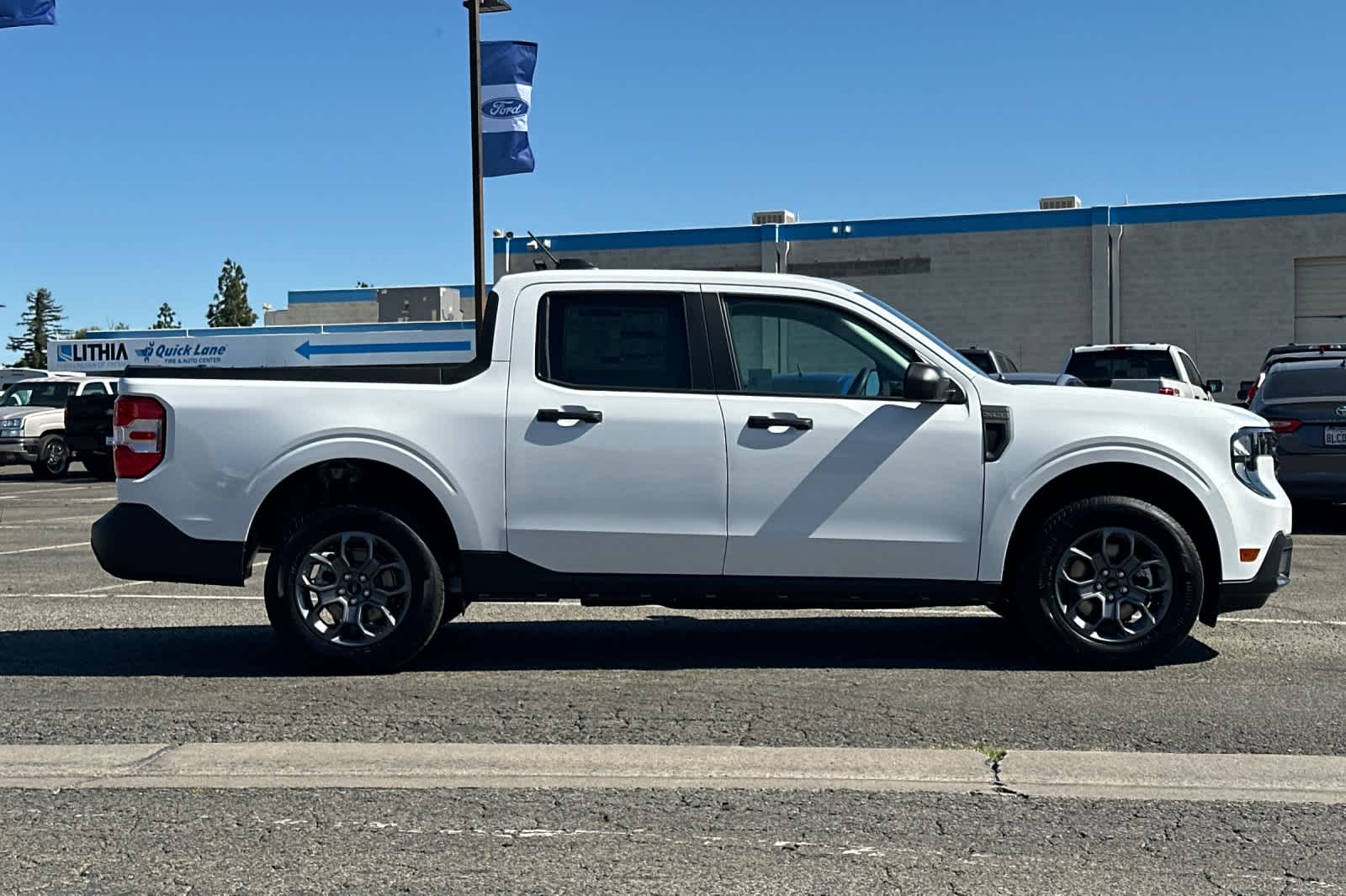 Thumbnail: 2025 Ford Maverick - 8