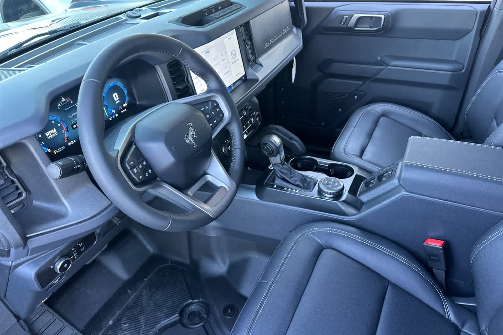 Thumbnail: 2025 Ford Bronco - 12