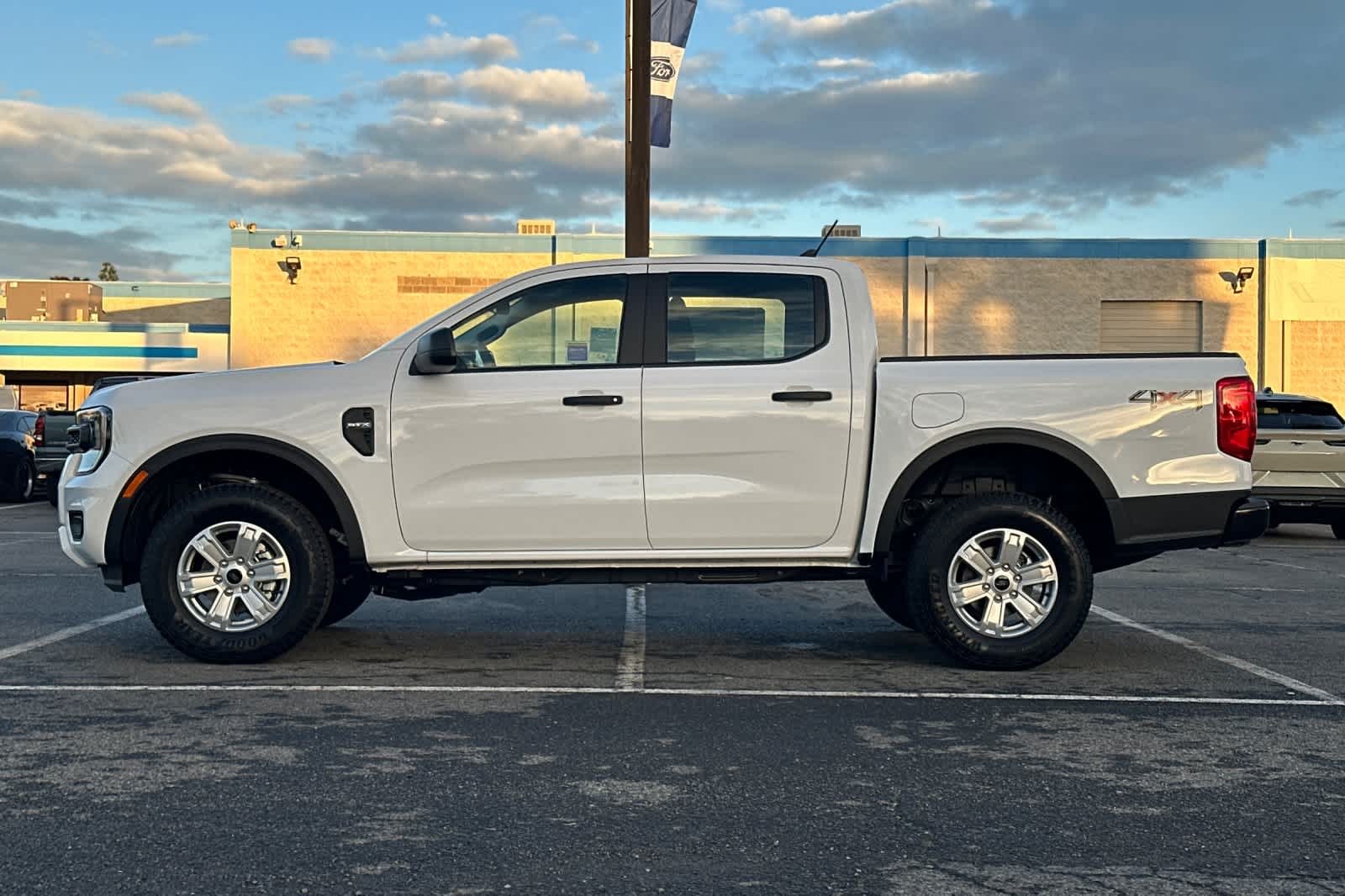 Thumbnail: 2025 Ford Ranger - 5