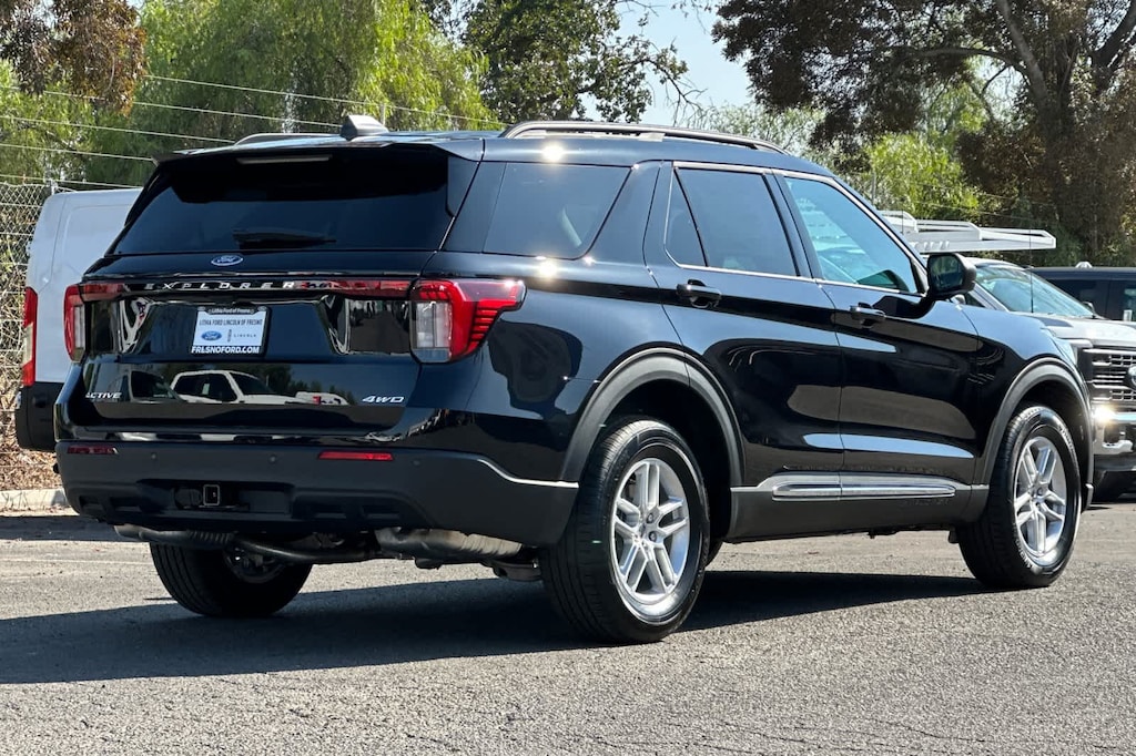 New 2025 Ford Explorer Active SUV
