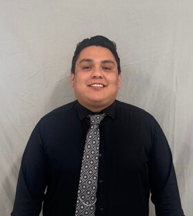 Staff member Oscar Velazquez from ID_43d2f98a6b2e