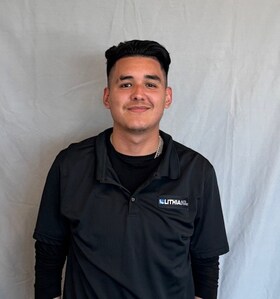 Staff member Jacob Pulido from ID_57f147569650