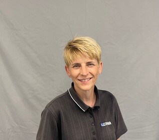 Staff member Terrie Ross from ID_57f147569650