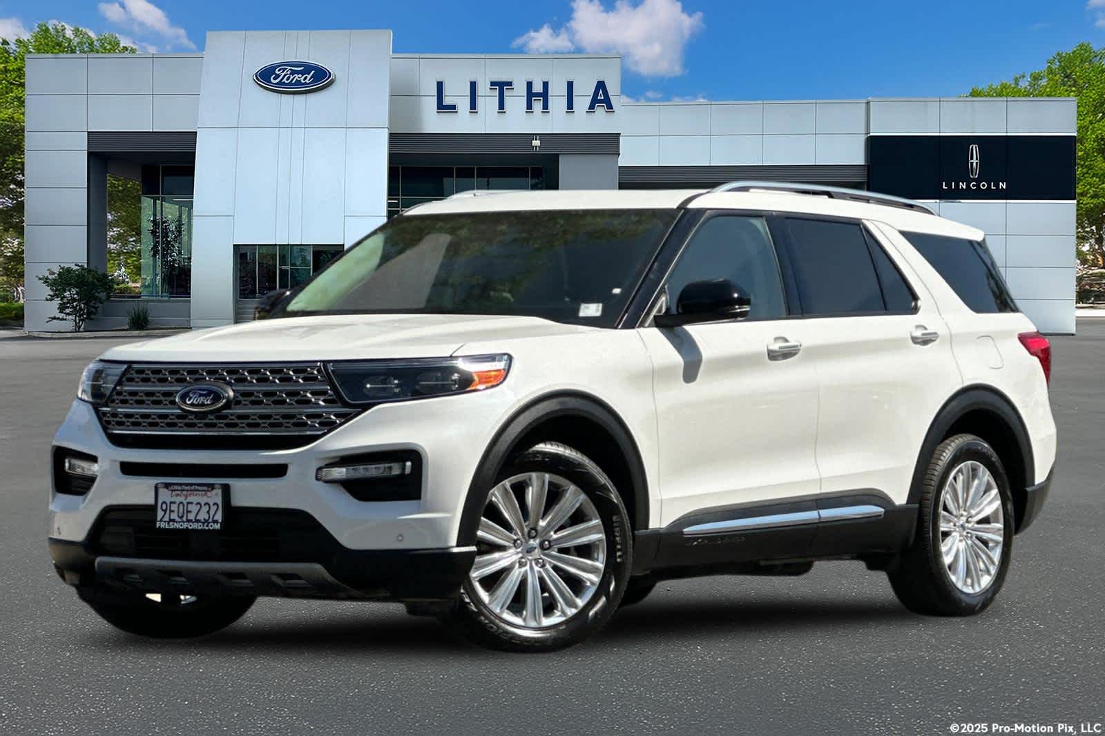 2023 Ford Explorer SUV 