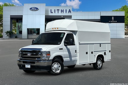 New 2026 Ford E-Series Cutaway E-350 SRW Truck Fresno, CA