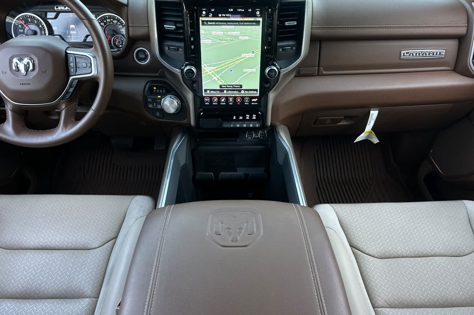 2021 Ram 1500 Laramie photo 3