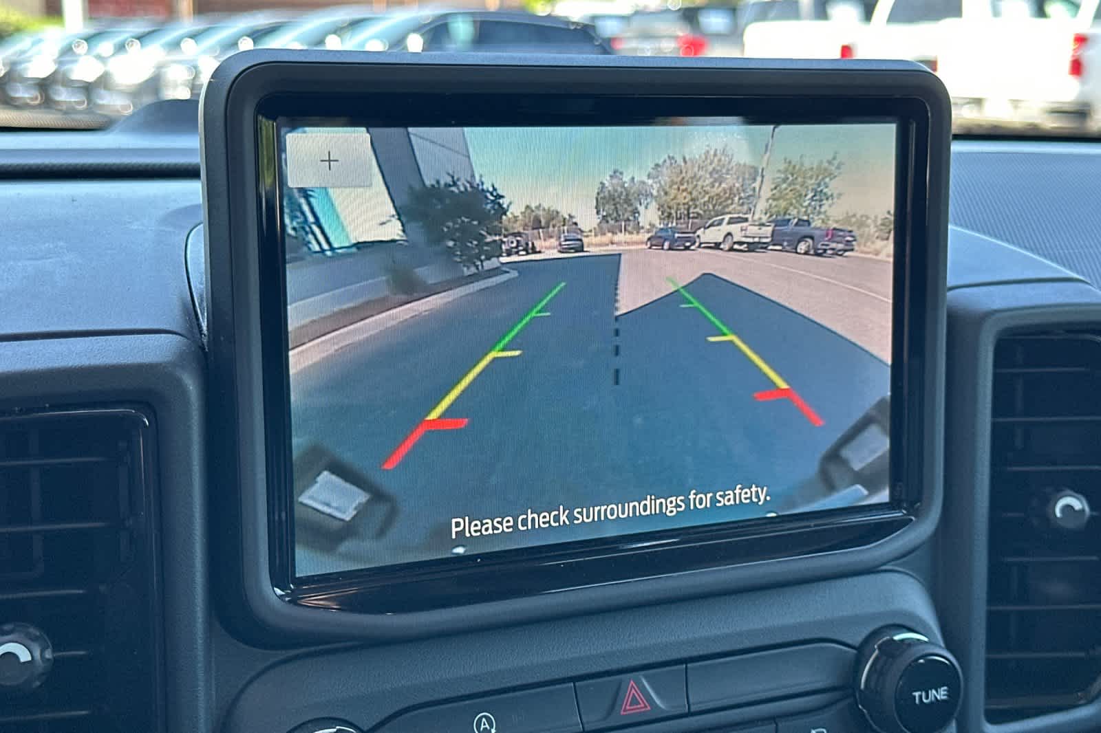 Thumbnail: 2021 Ford Bronco Sport - 19