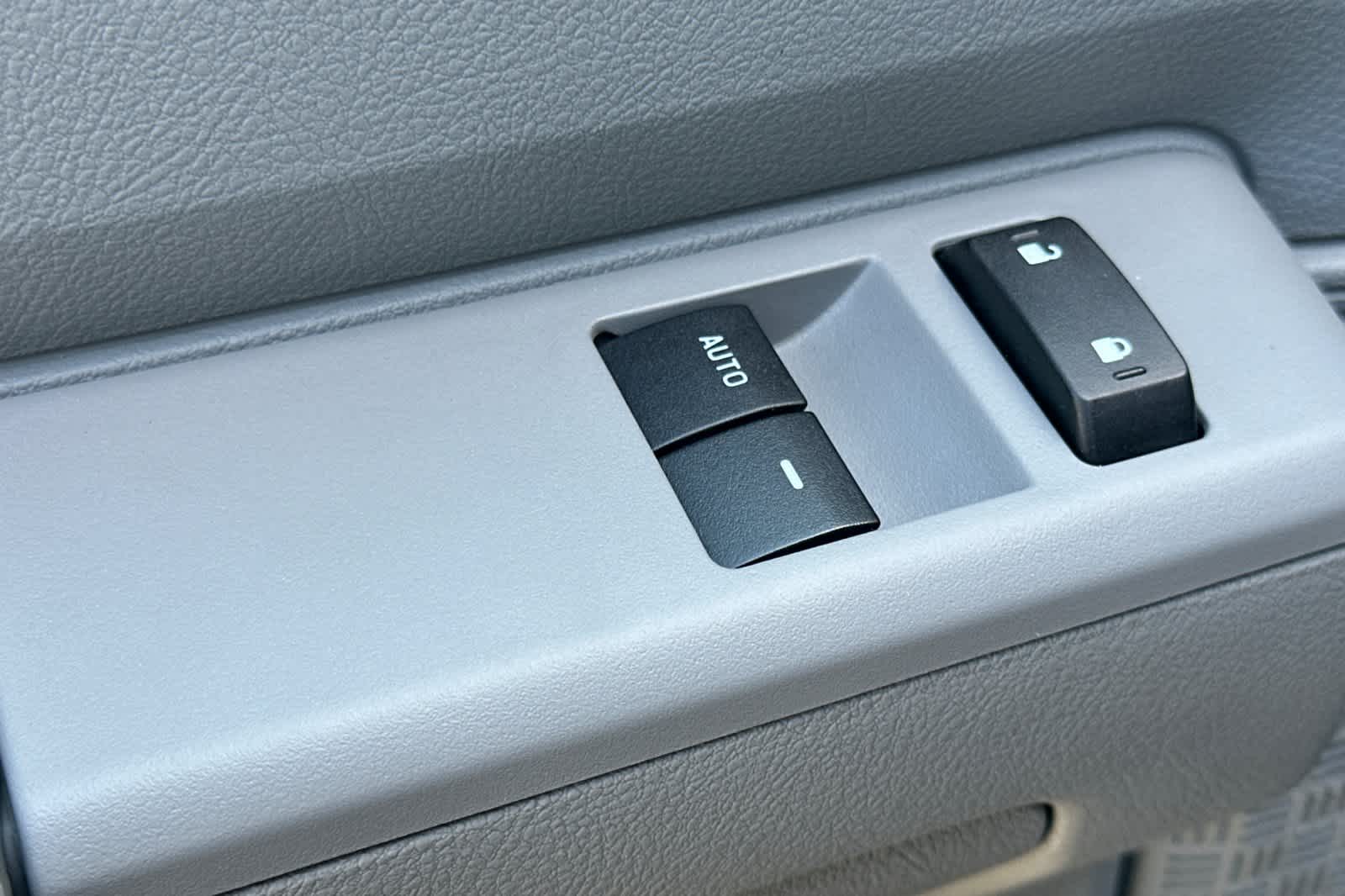 Thumbnail: 2026 Ford Econoline - 13