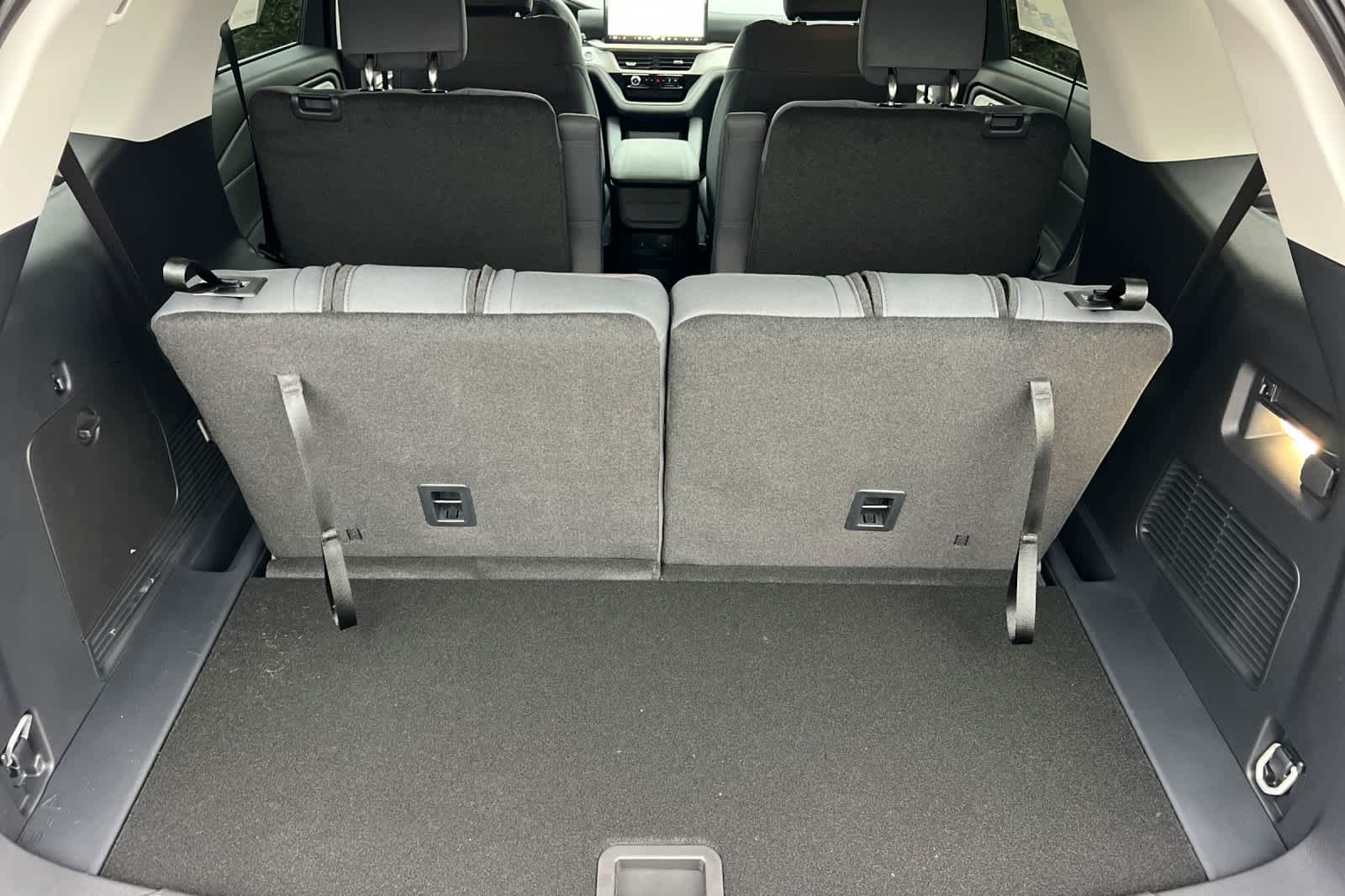 Thumbnail: 2026 Ford Explorer - 17