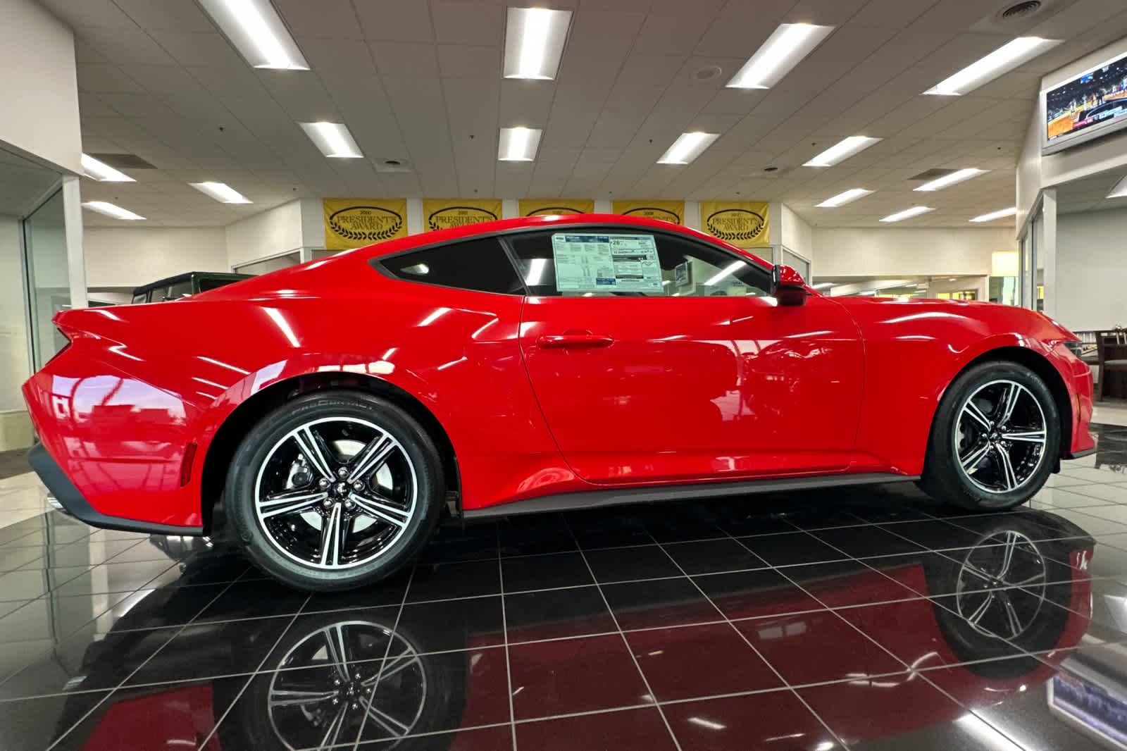 Thumbnail: 2025 Ford Mustang - 8