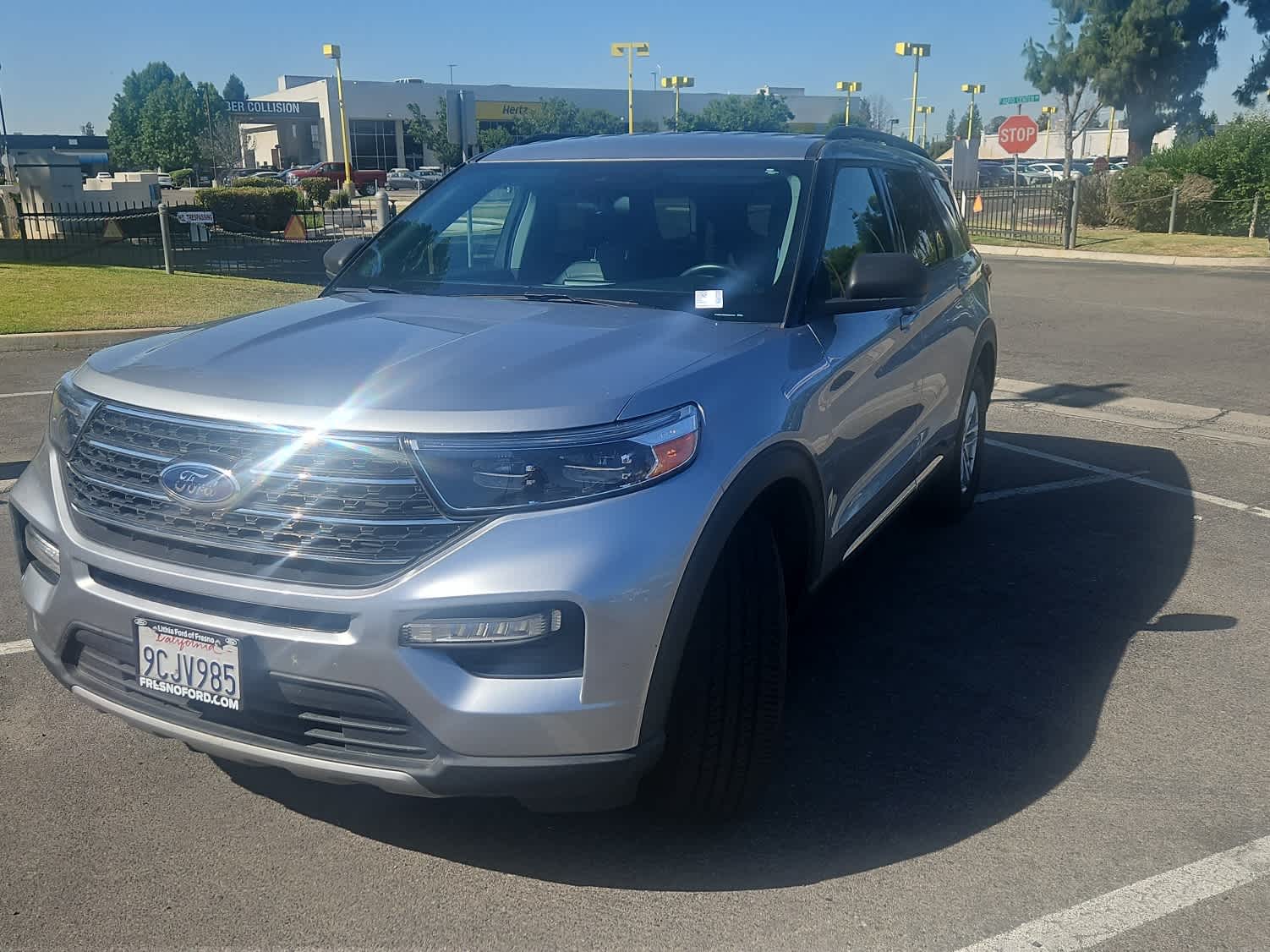 2022 Ford Explorer XLT RWD's photo