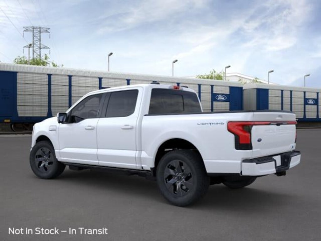 New 2023 Ford F-150 Lightning Lariat 4WD Supercrew 5.5 Box Crew Cab Pickup