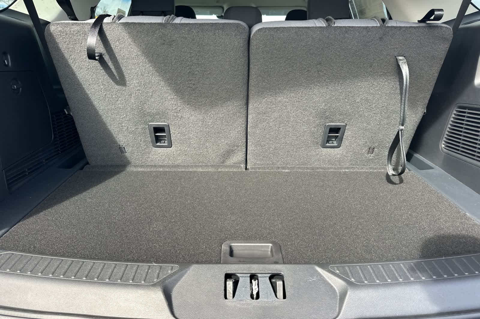 Thumbnail: 2026 Ford Explorer - 17