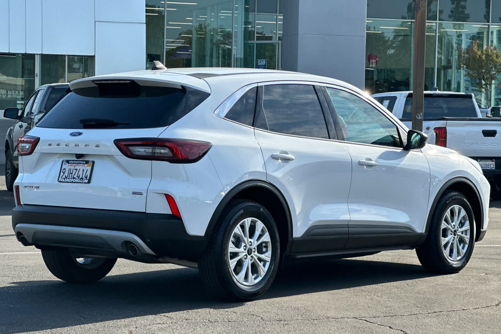 2023 Ford Escape Active photo 2