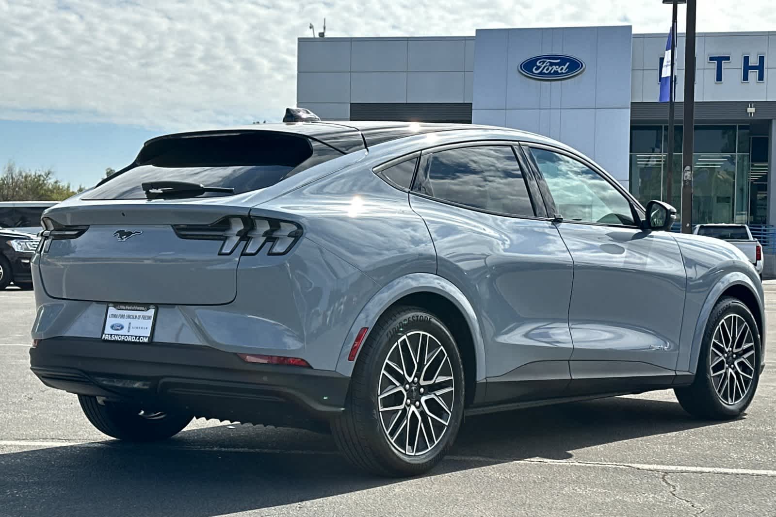 2025 Ford Mustang Mach-E Premium photo 2