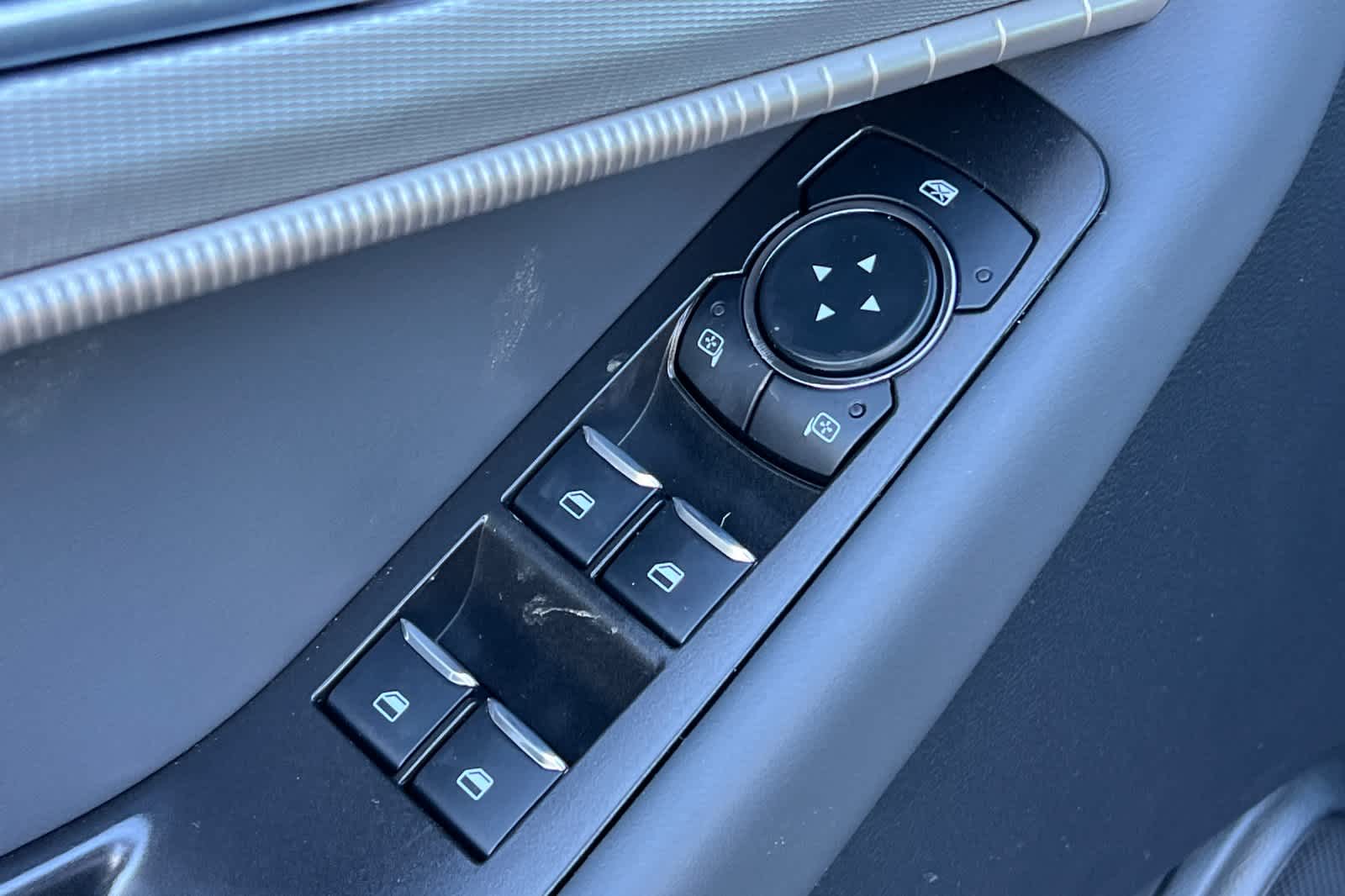 Thumbnail: 2026 Ford Explorer - 14