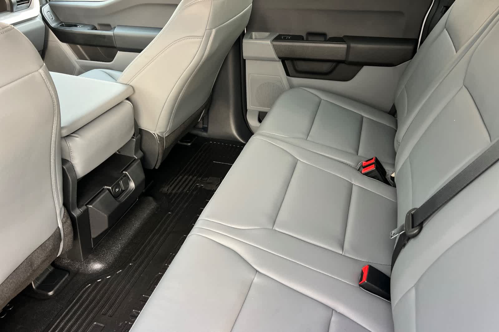 Thumbnail: 2026 Ford Econoline - 4