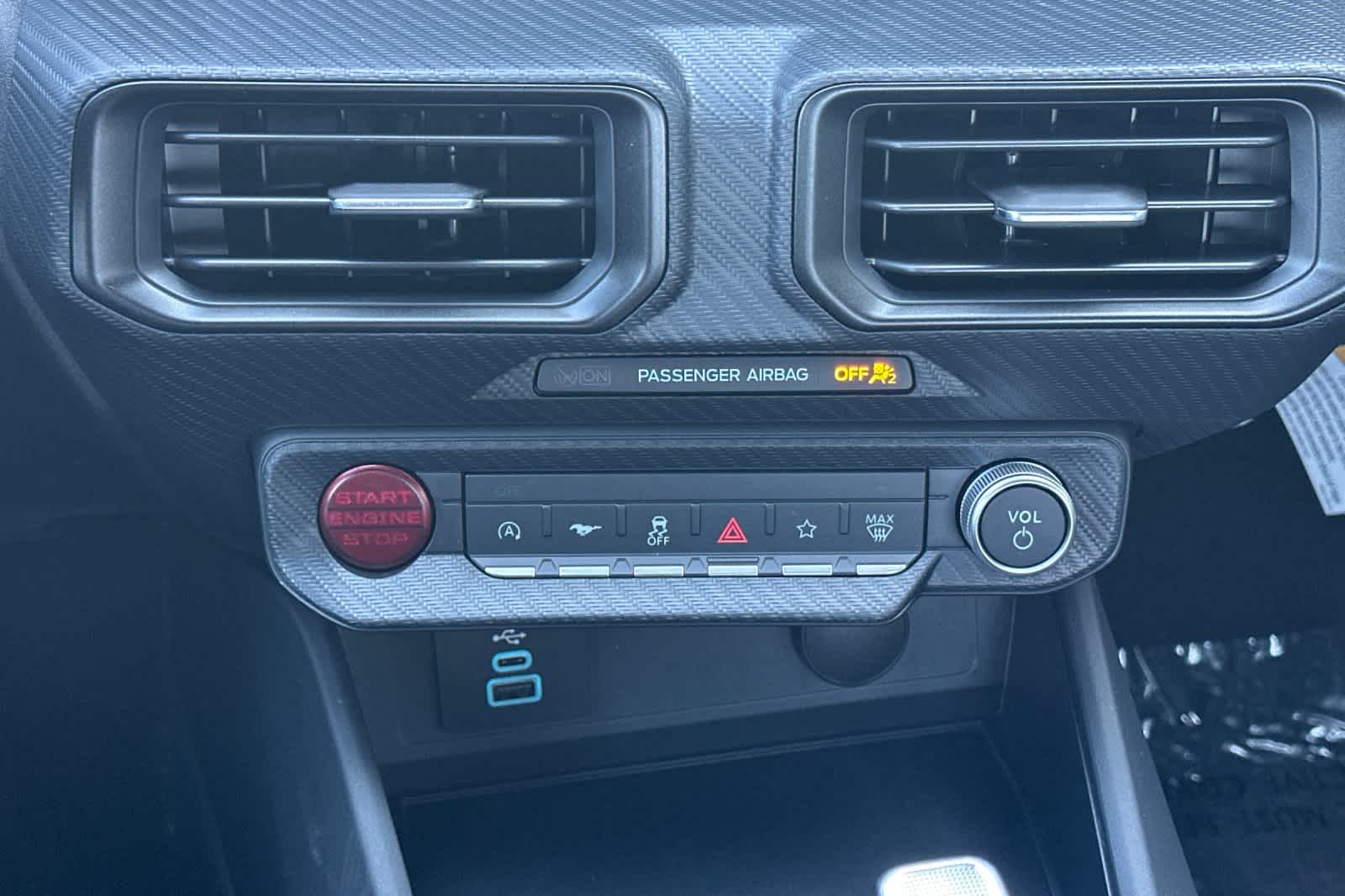 Thumbnail: 2025 Ford Mustang - 20