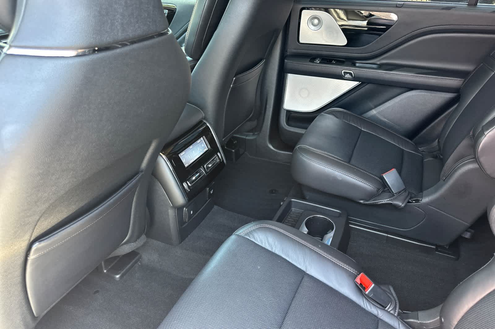 2022 Lincoln Aviator Reserve photo 4