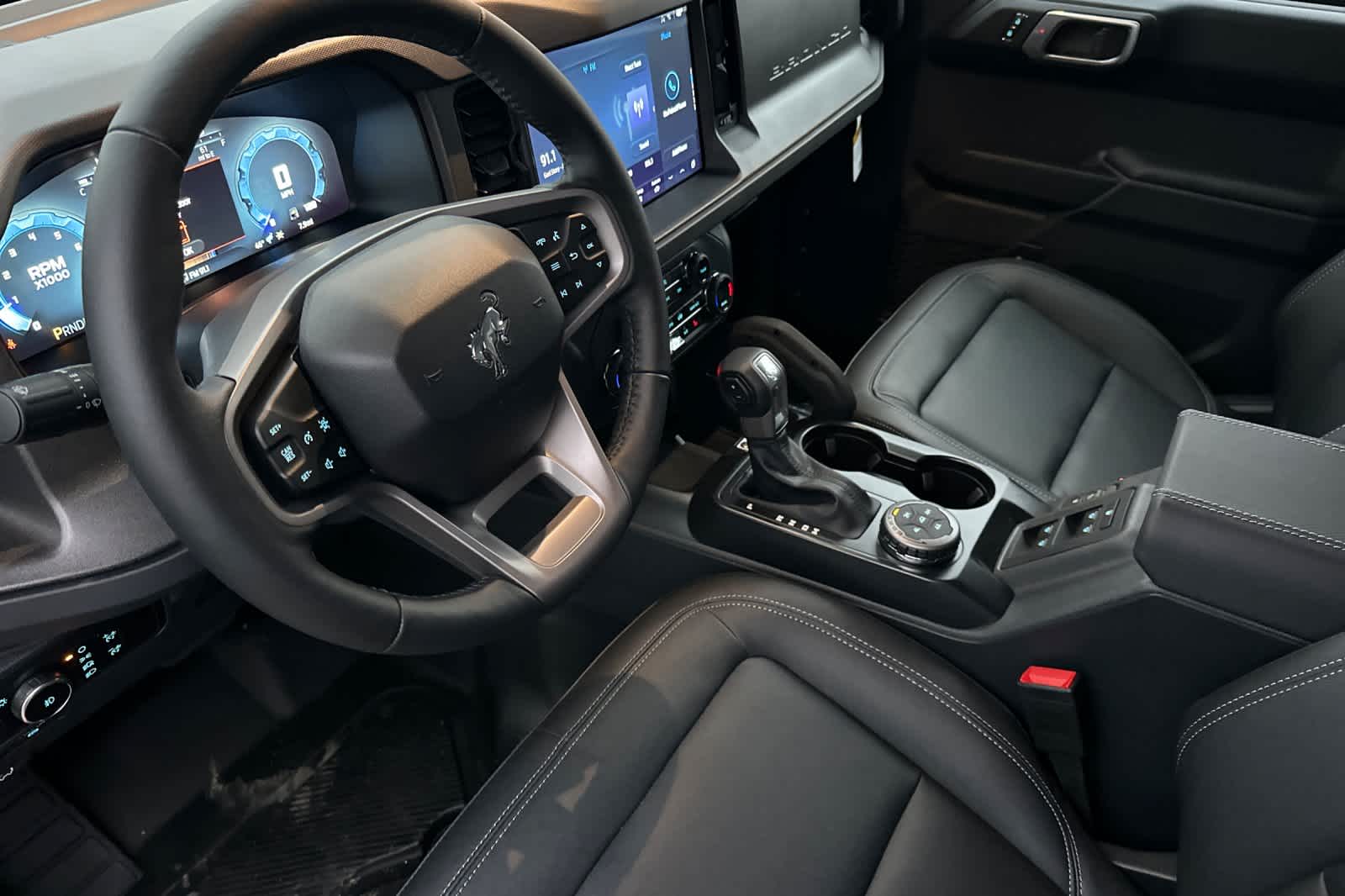 Thumbnail: 2025 Ford Bronco - 12