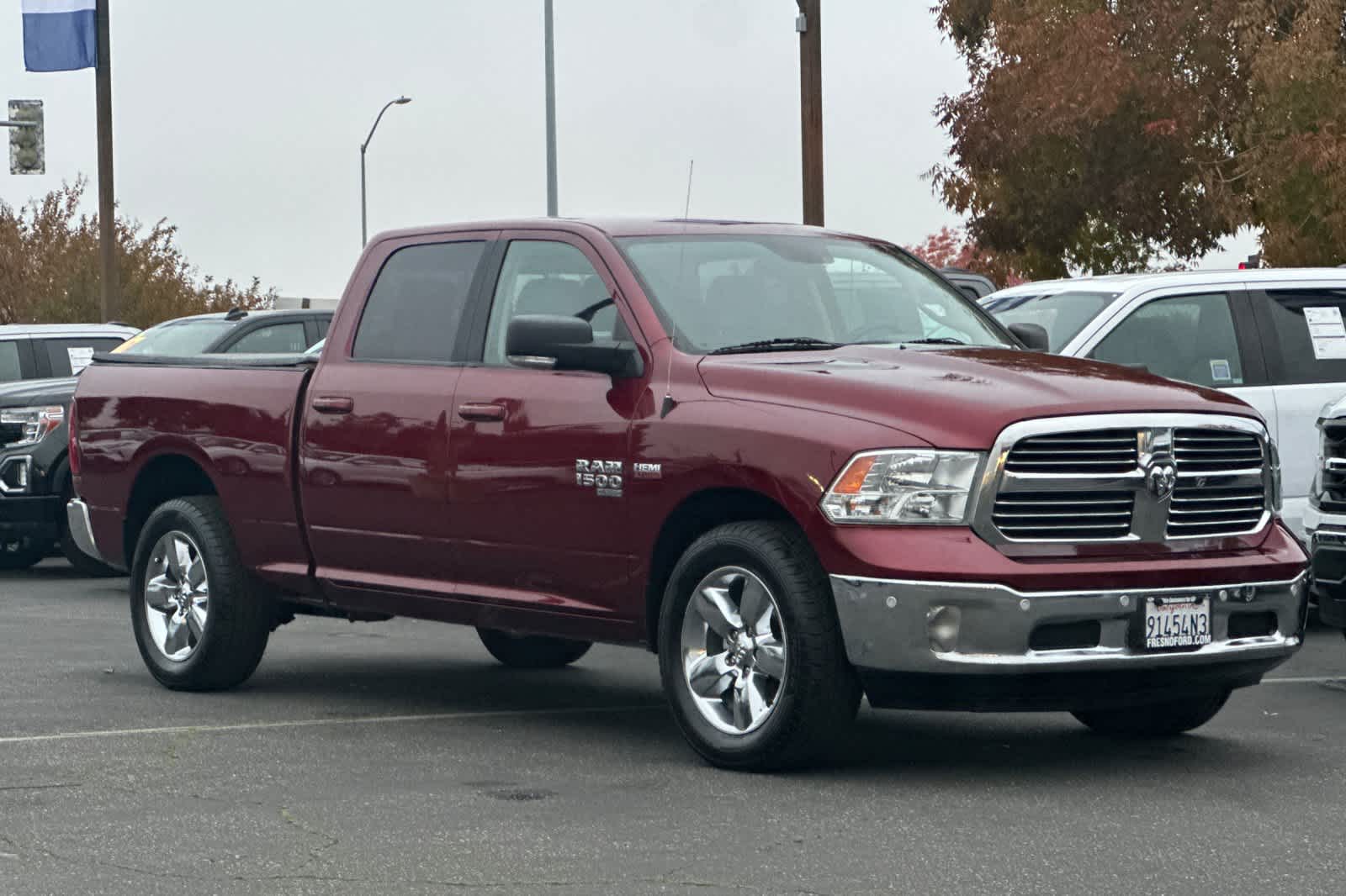 Thumbnail: 2019 RAM 1500 Classic - 9